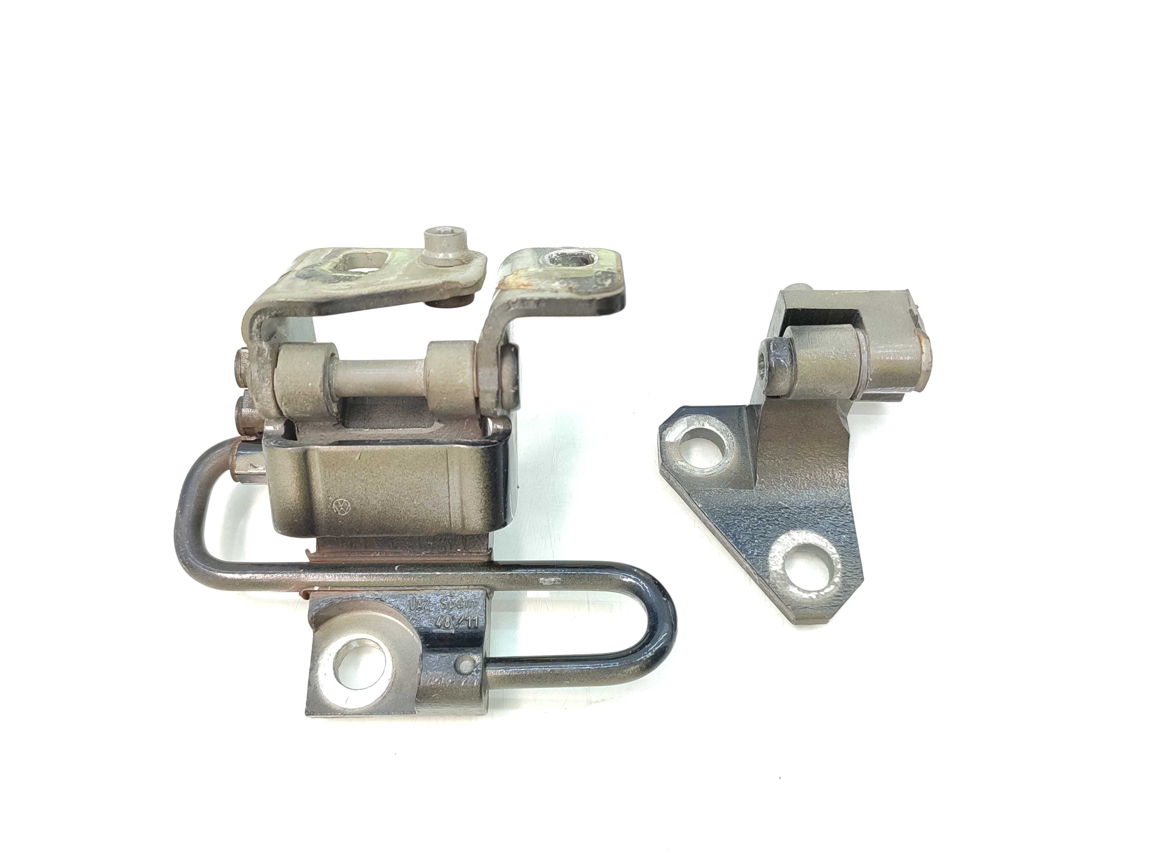 Dobradiça Porta Dianteira Direita Vw Jetta Variant 2012 11 1