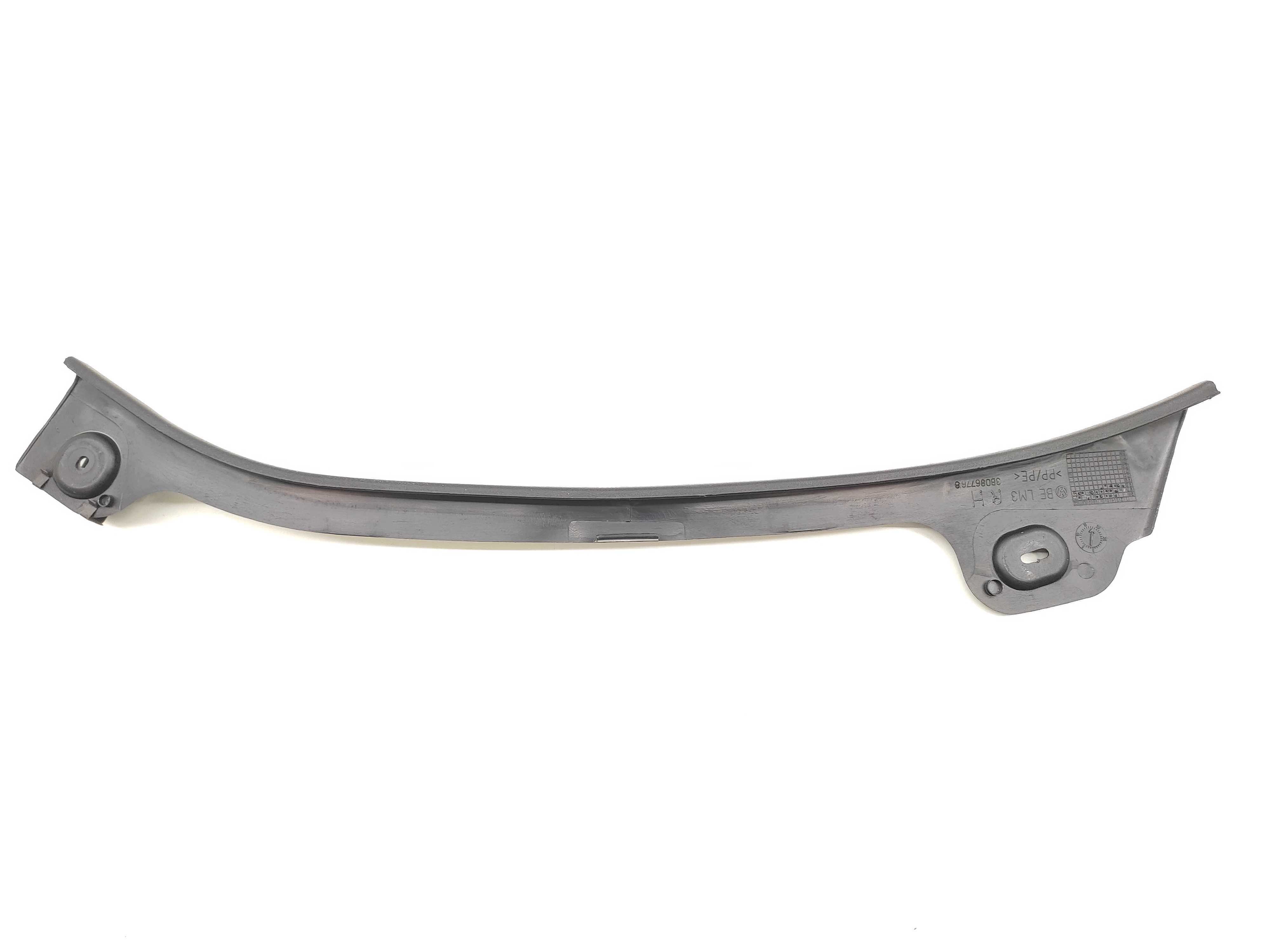 Acabamento Banco Traseiro Direito Vw Passat Variant 2000 2