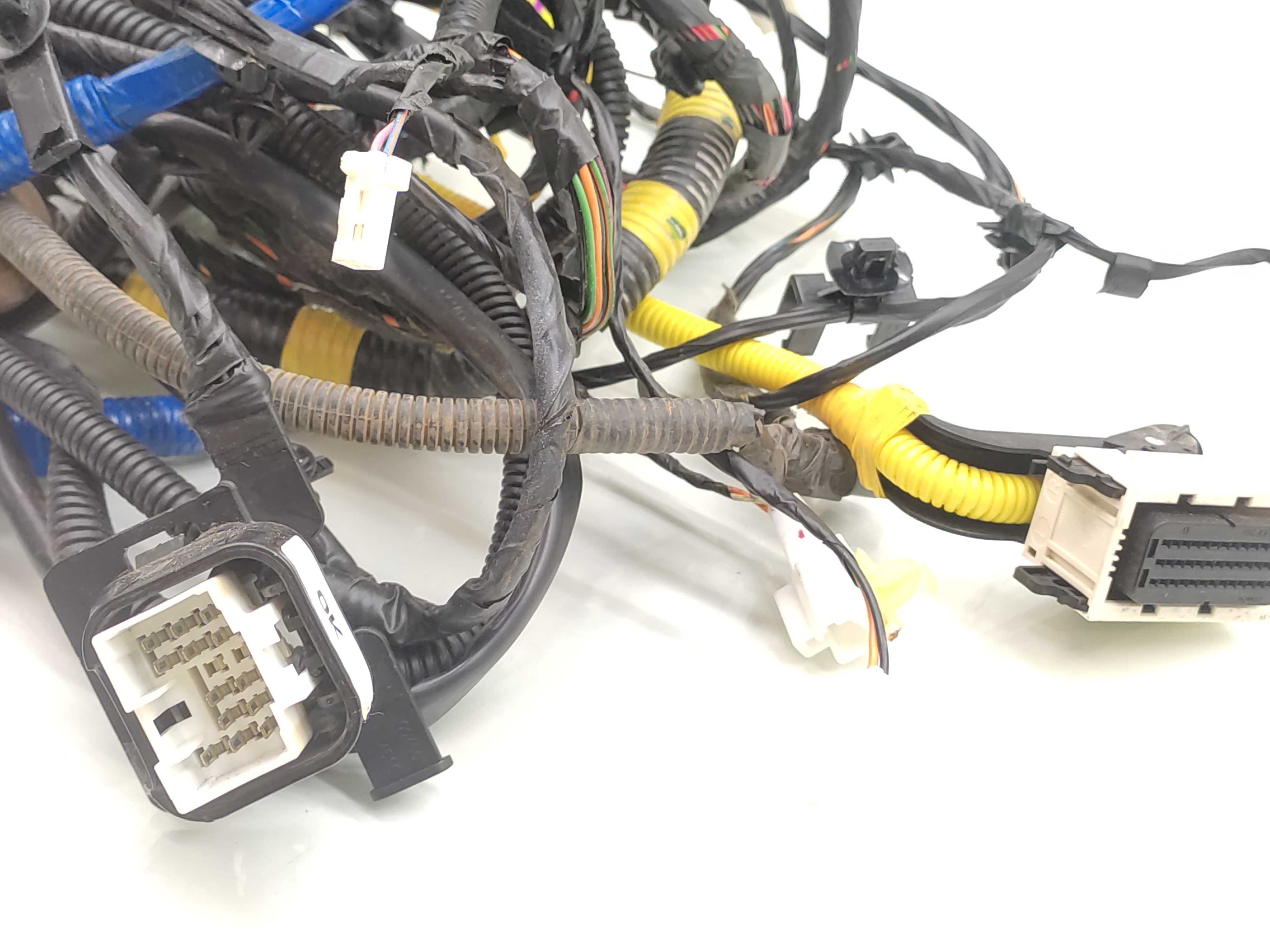 Chicote Carroceria Hyundai Hb20s Automático 2014 2015 2016 2