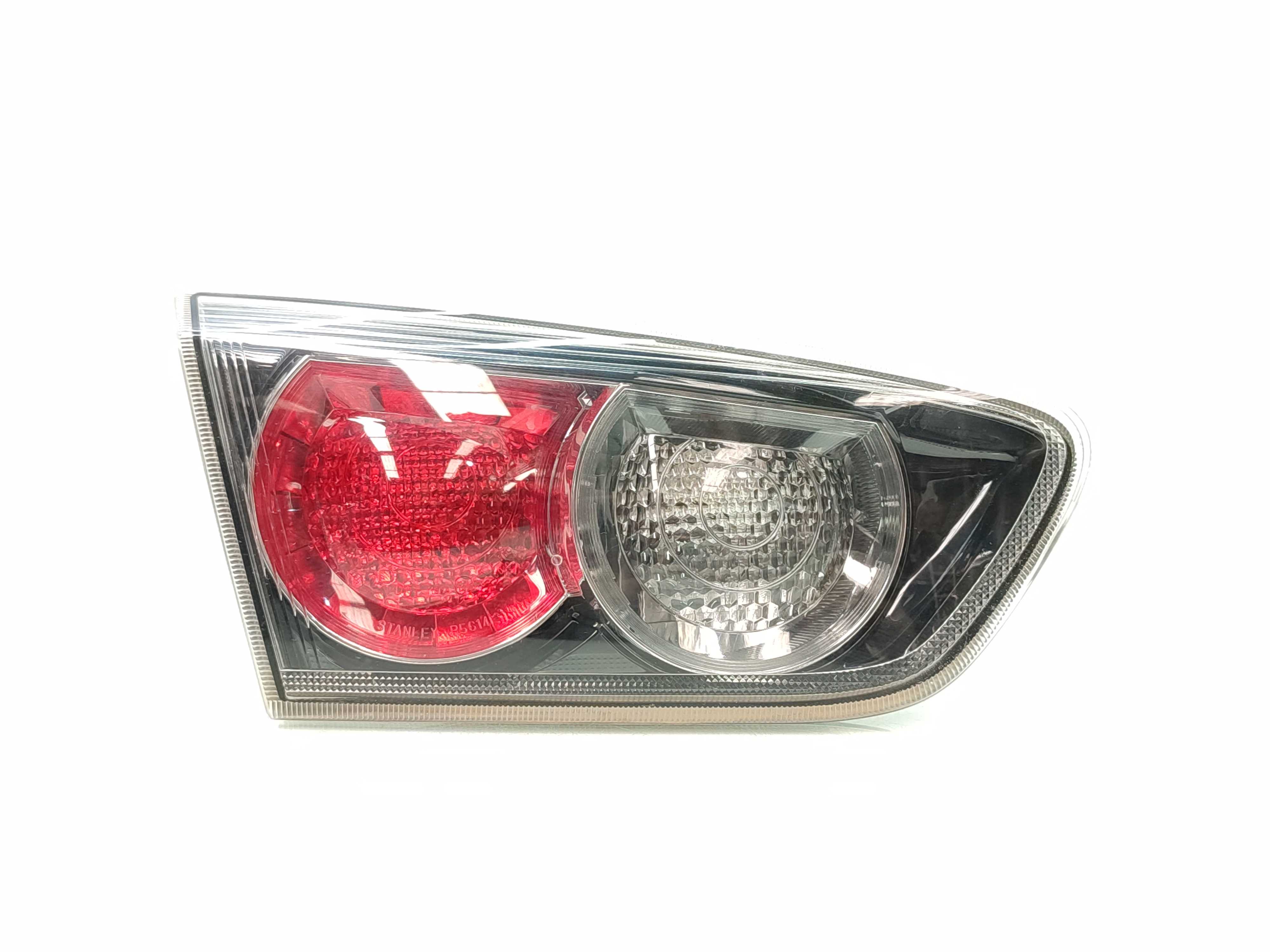 Lanterna Esquerda Tampa Traseira Mitsubishi Lancer Gt 2014 1