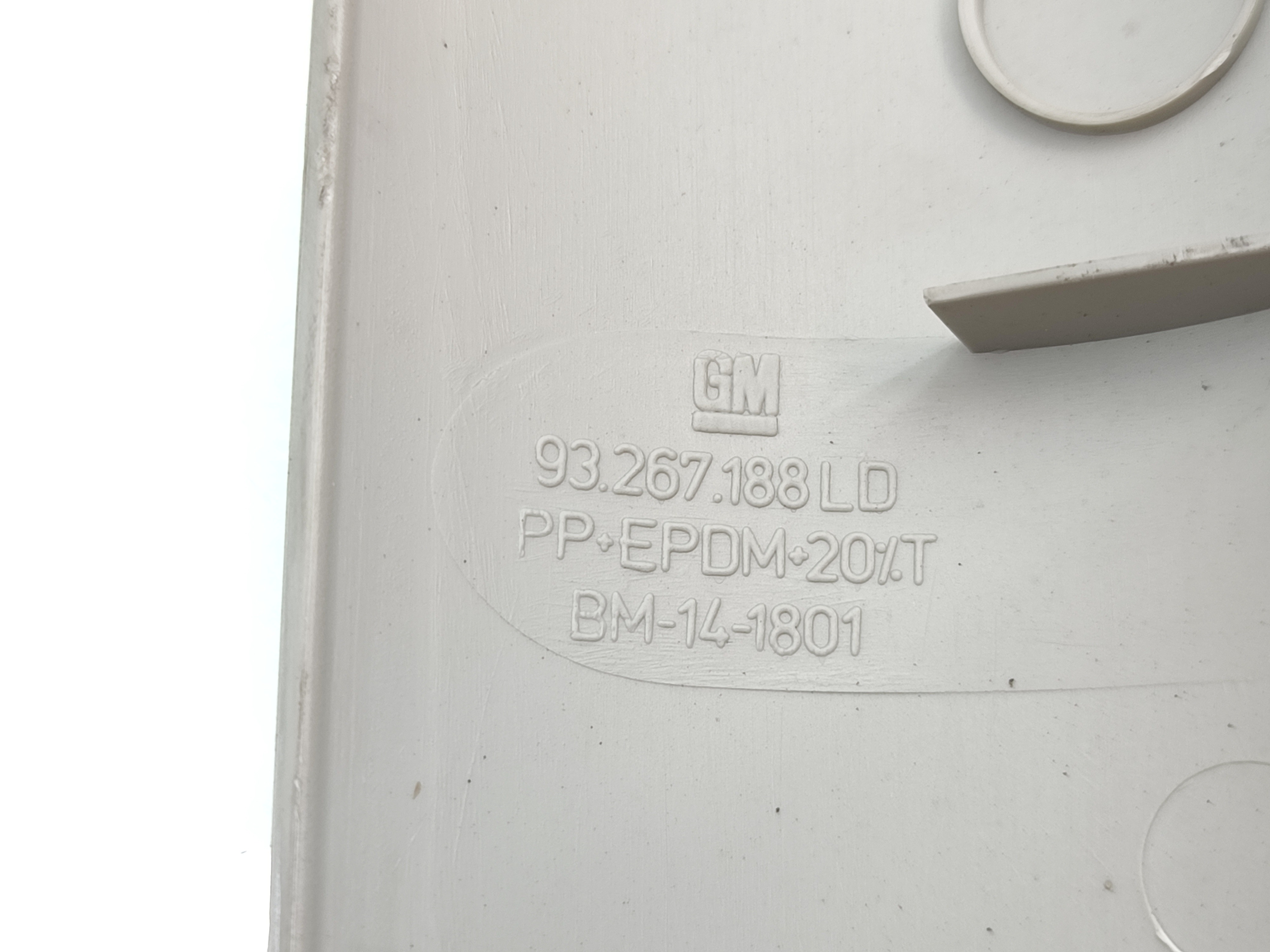 Acabamento Coluna Direita Parabrisa Gm Astra 1999 2000 2001 3