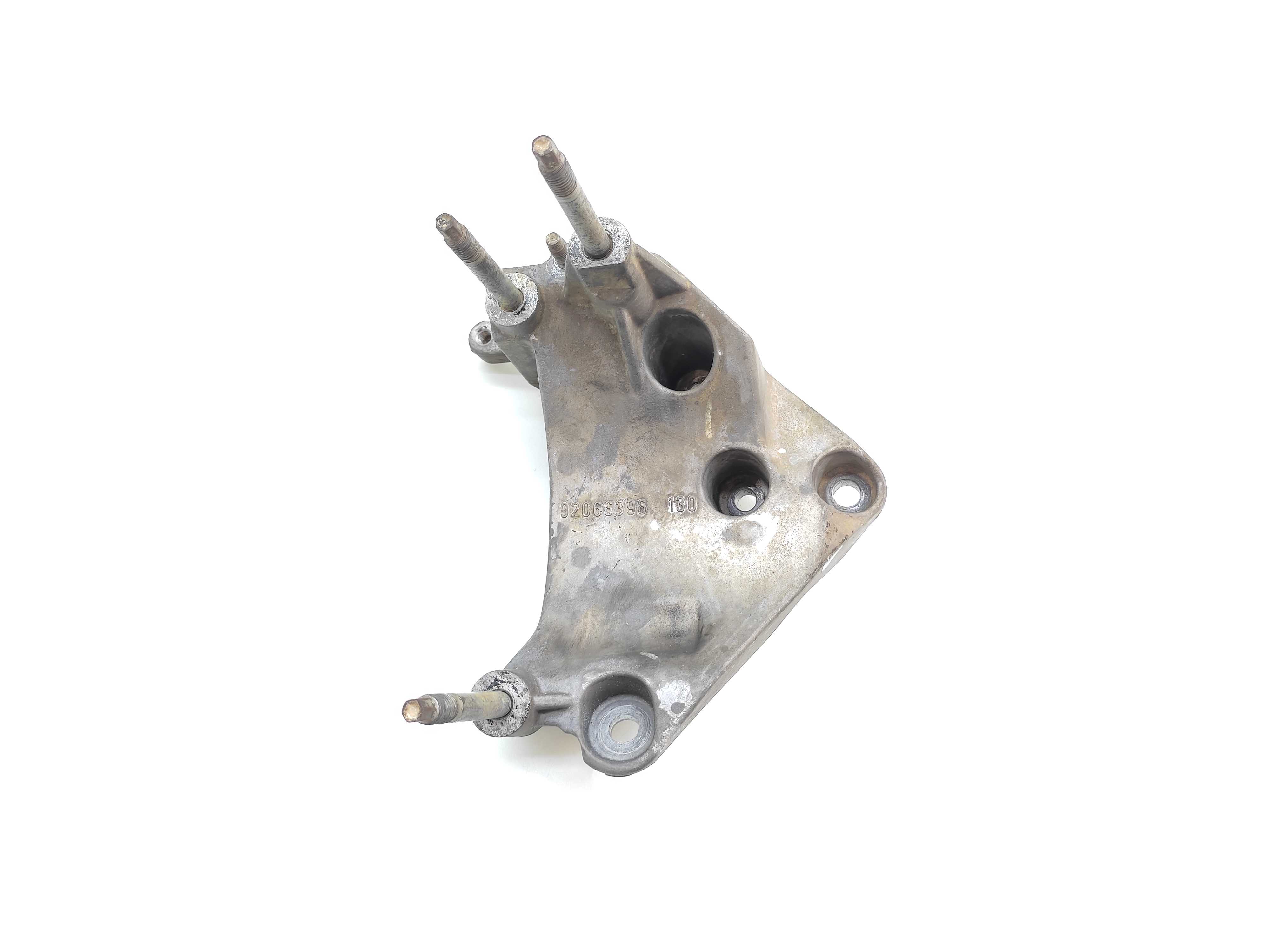Suporte Alternador Gm Omega Cd 3.6 V6 2005 N 92066396 1