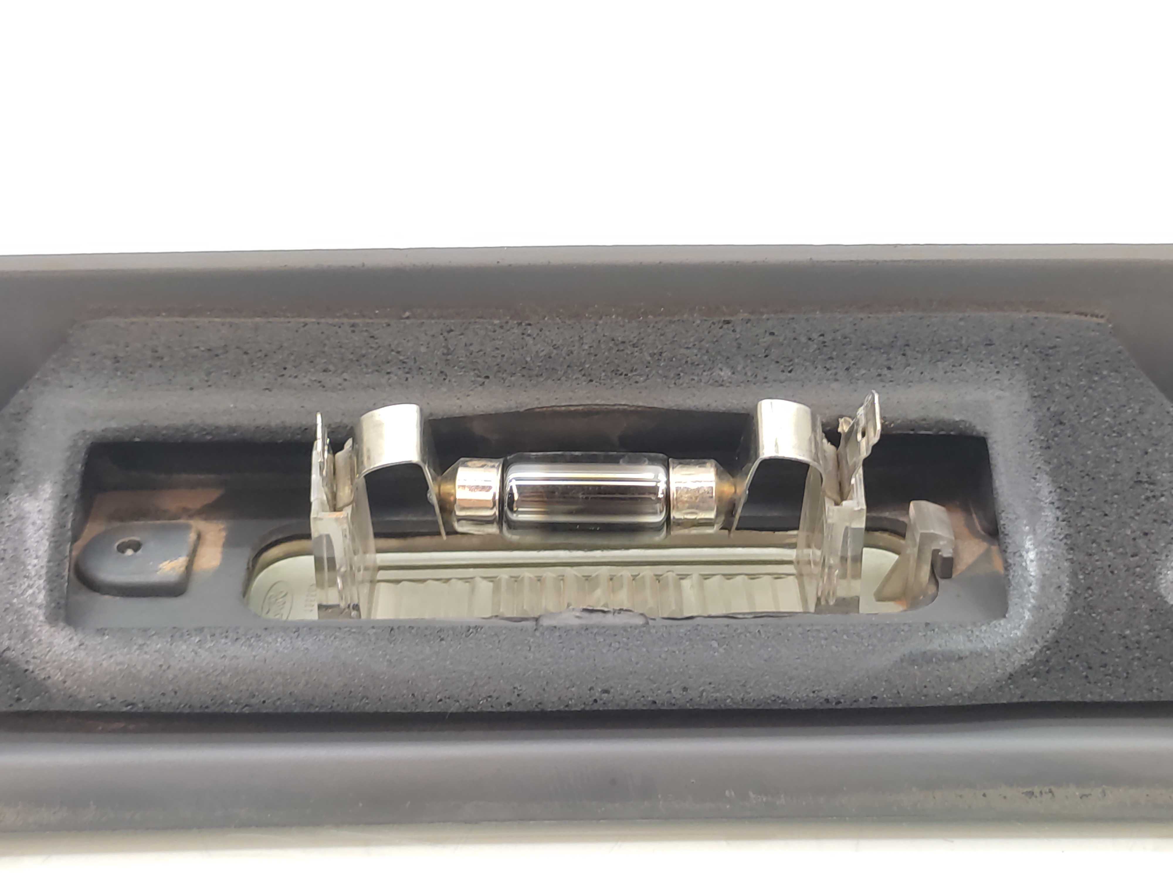 Acabamento Friso Régua Tampa Traseira Ford Fiesta Hatch 2011 Cinza-escuro 4