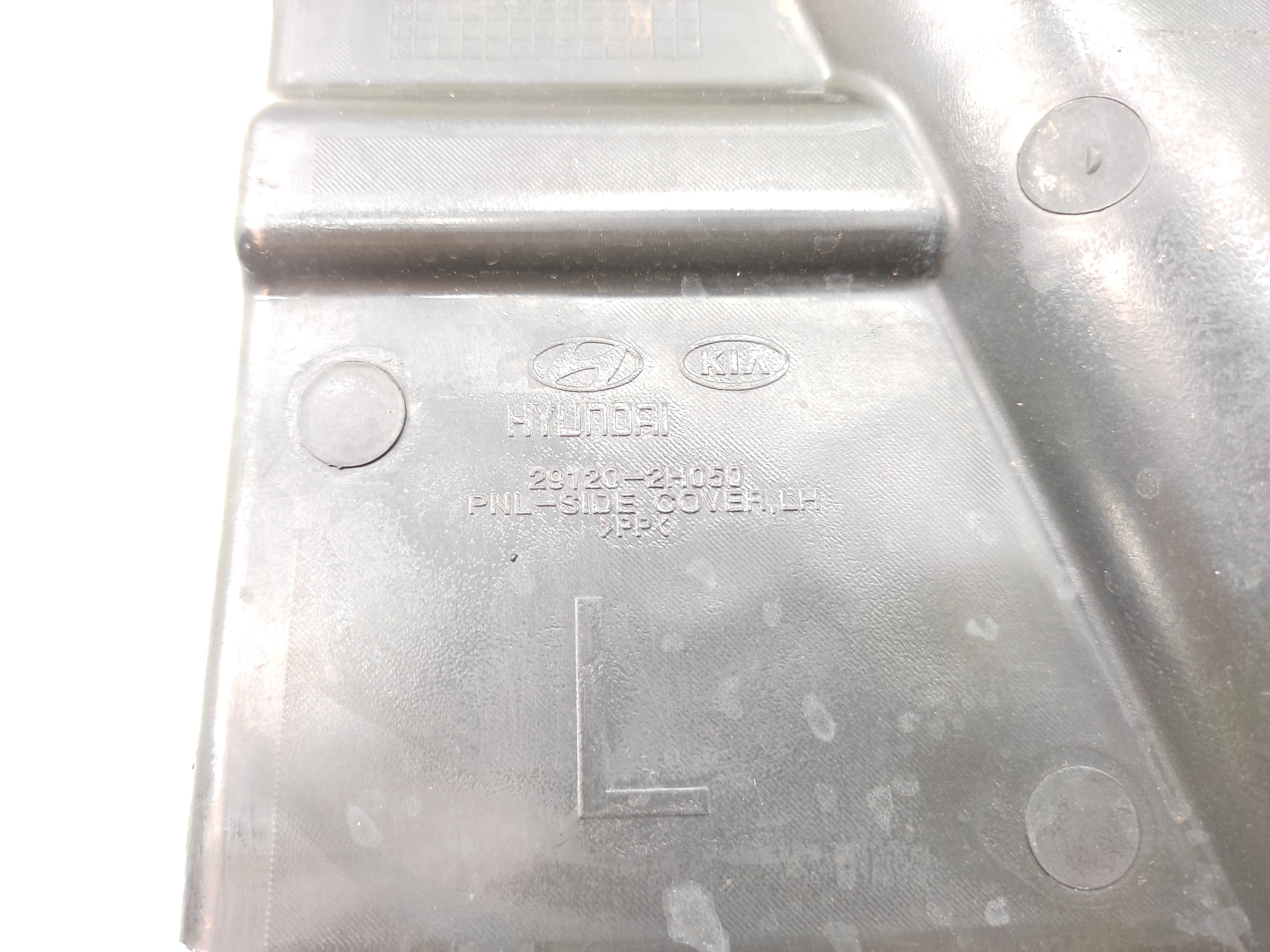 Defletor Longarina Lado Esquerdo Hyundai I30 2012 2011 2010 3