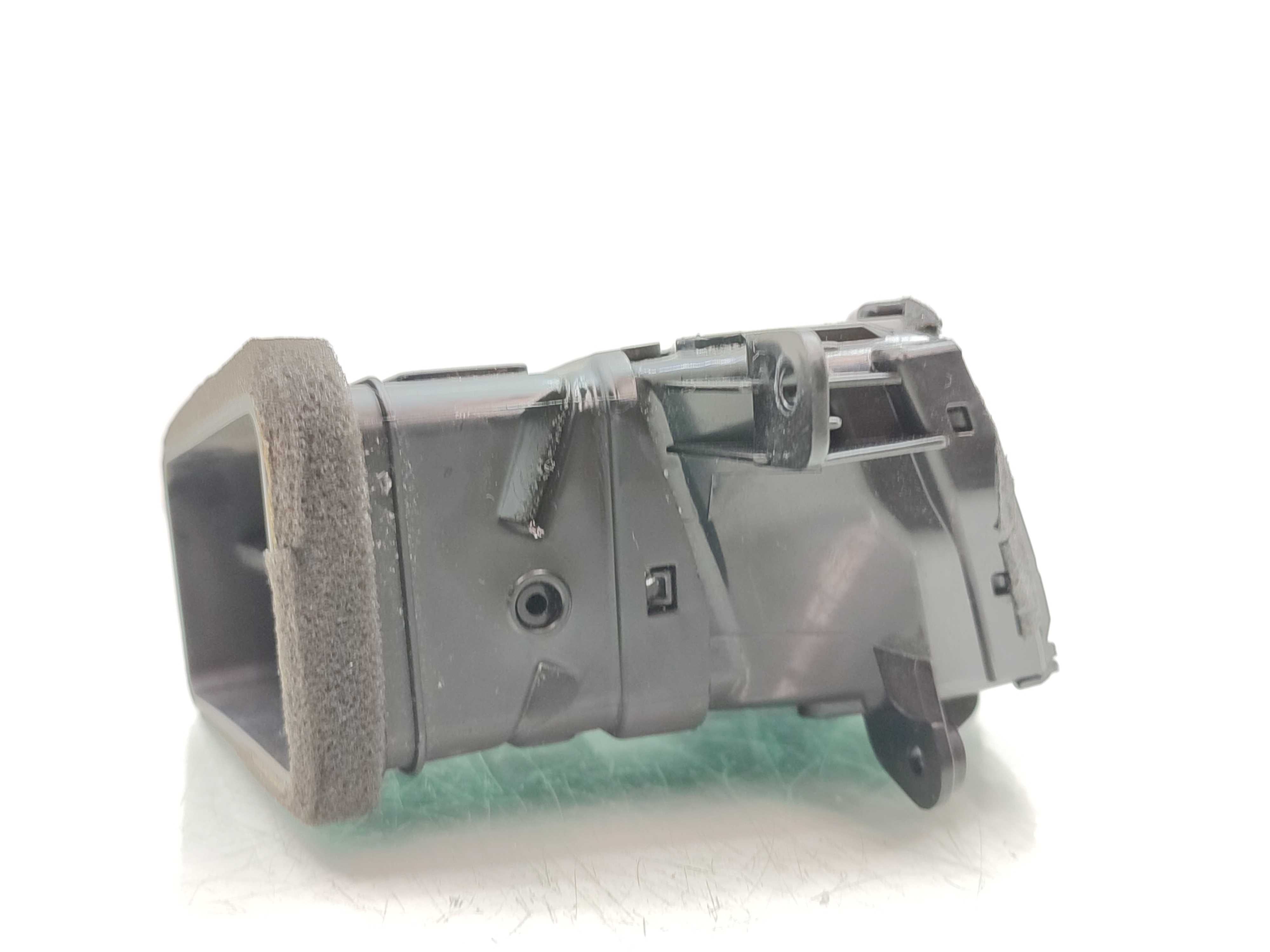 Difusor Ar Central Direito Painel Hyundai Veloster 2011 12 3