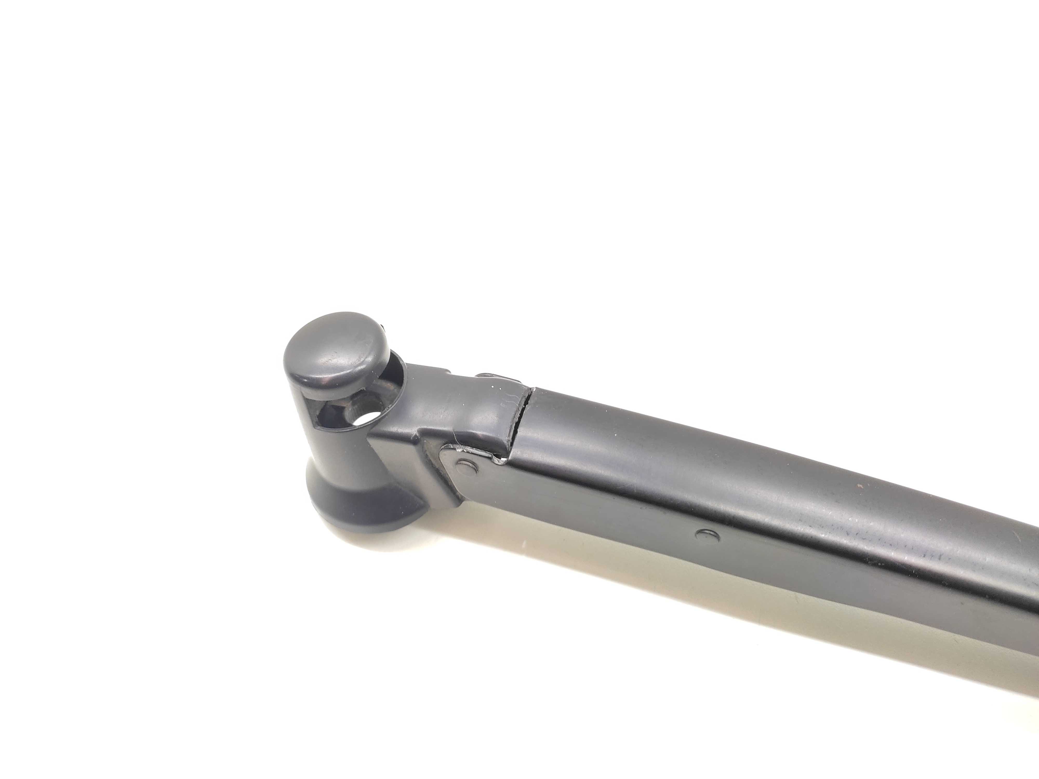 Braço Limpador Tampa Traseira Vw Fox 2009 2008 07 06 05 04 4