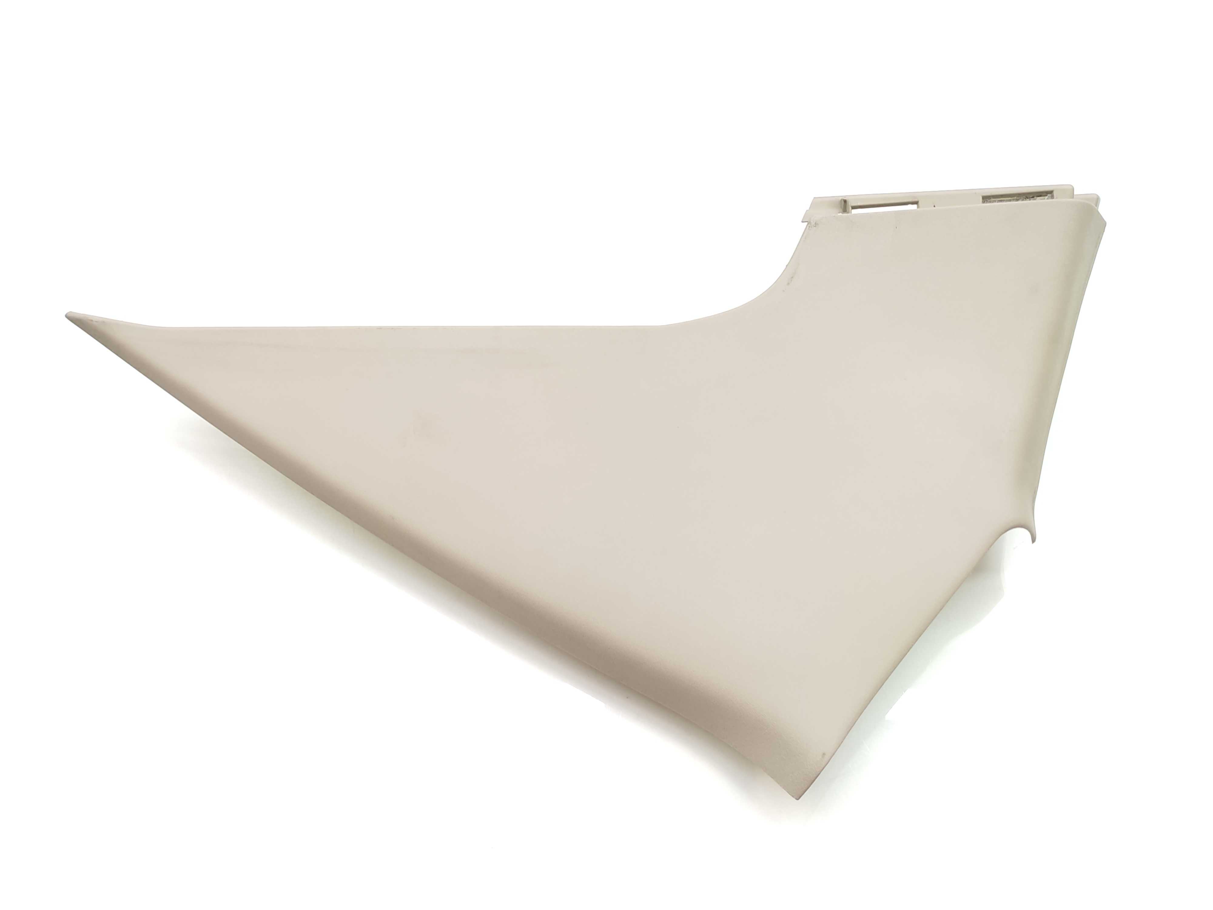 Acabamento Superior Traseiro Direito Nissan Sentra 2008 2