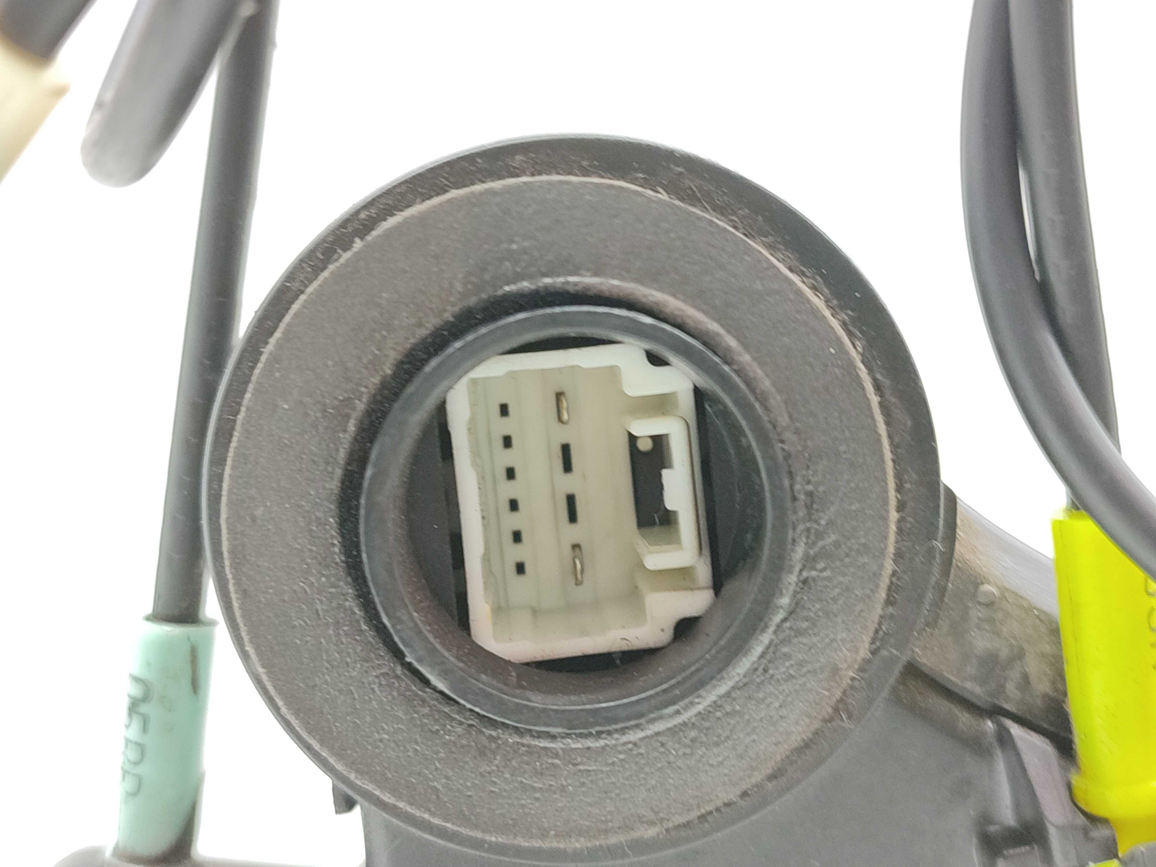 Fechadura Porta Traseira Direita Toyota Corolla 2003 Á 2008 4