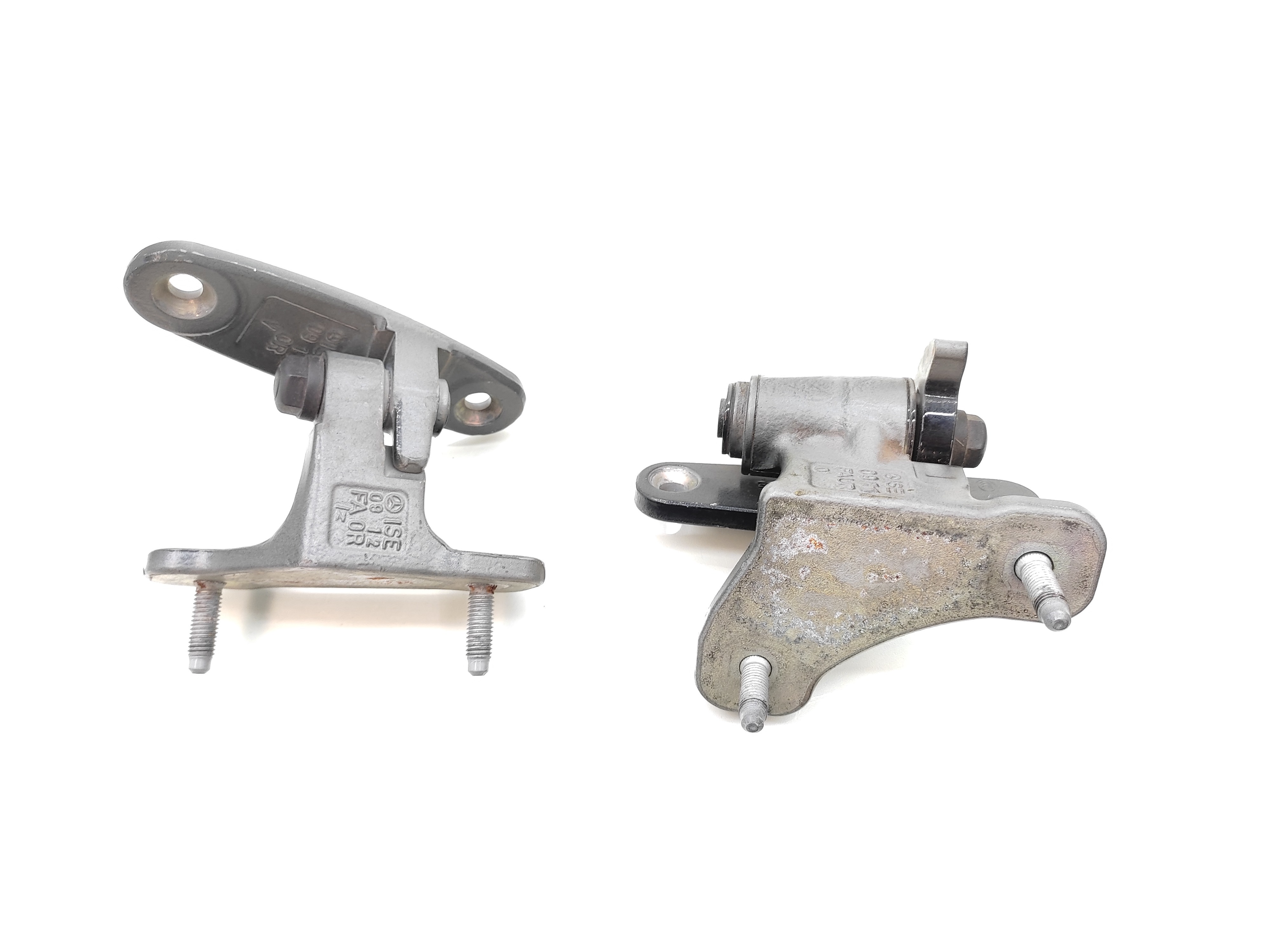 Dobradiça Porta Dianteira Direita Mercedes C180 2010 W204 2