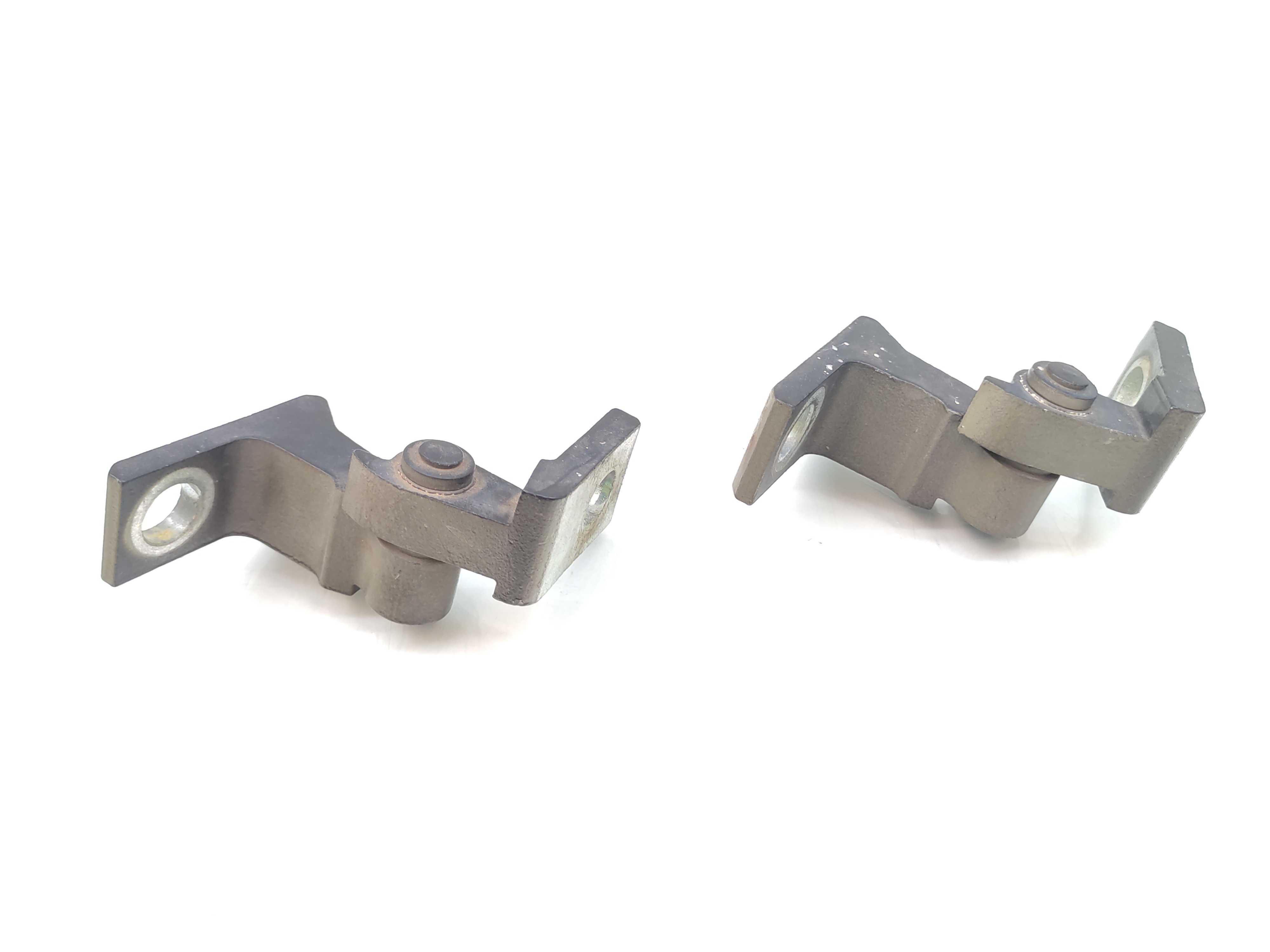 Dobradiça Porta Dianteira Esquerda Vw Tiguan 2011 2012 2013 2