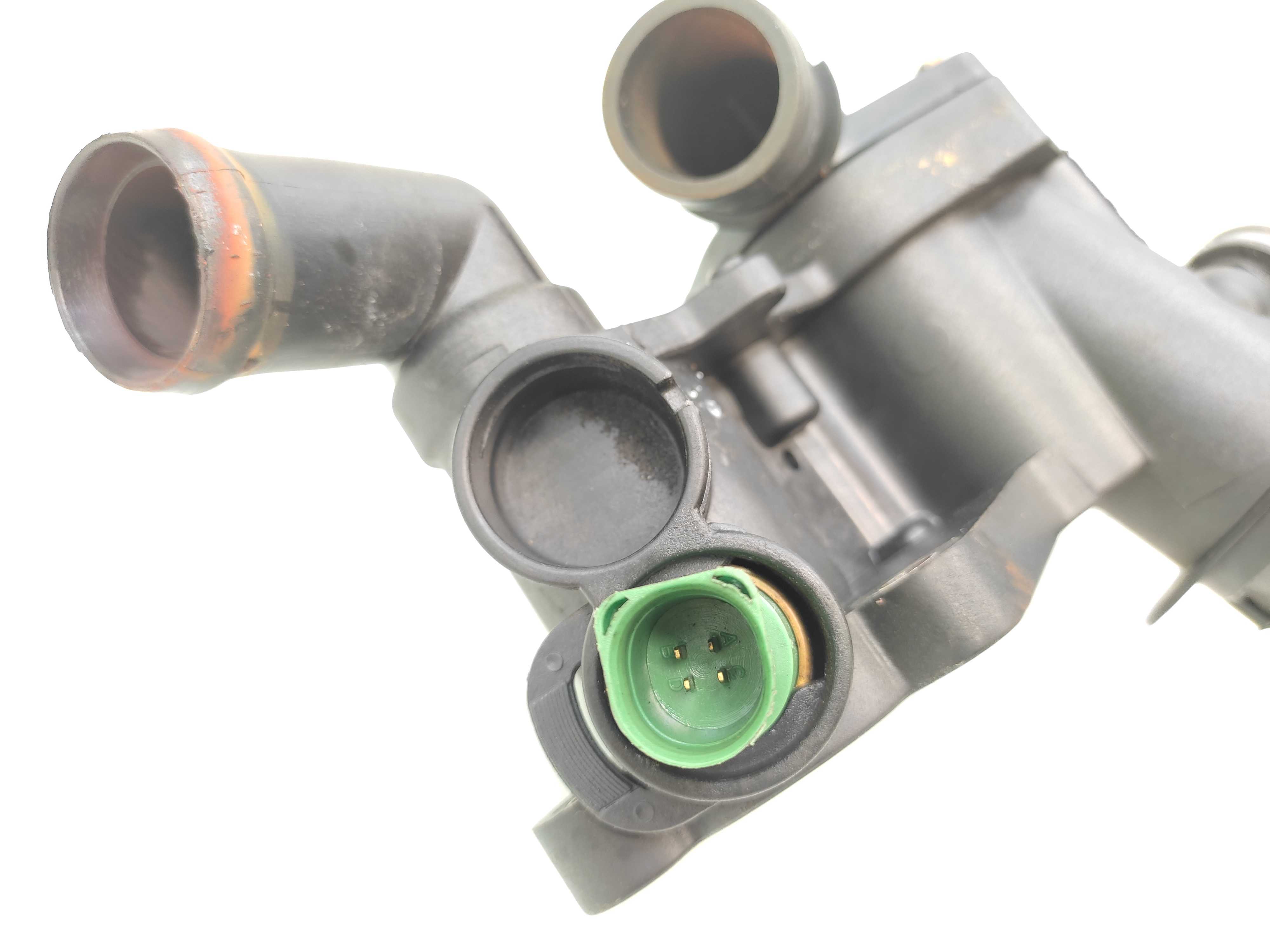 Carcaça Da Válvula Termostática Vw Fox 1.0 8v 2006 2007 2008 4