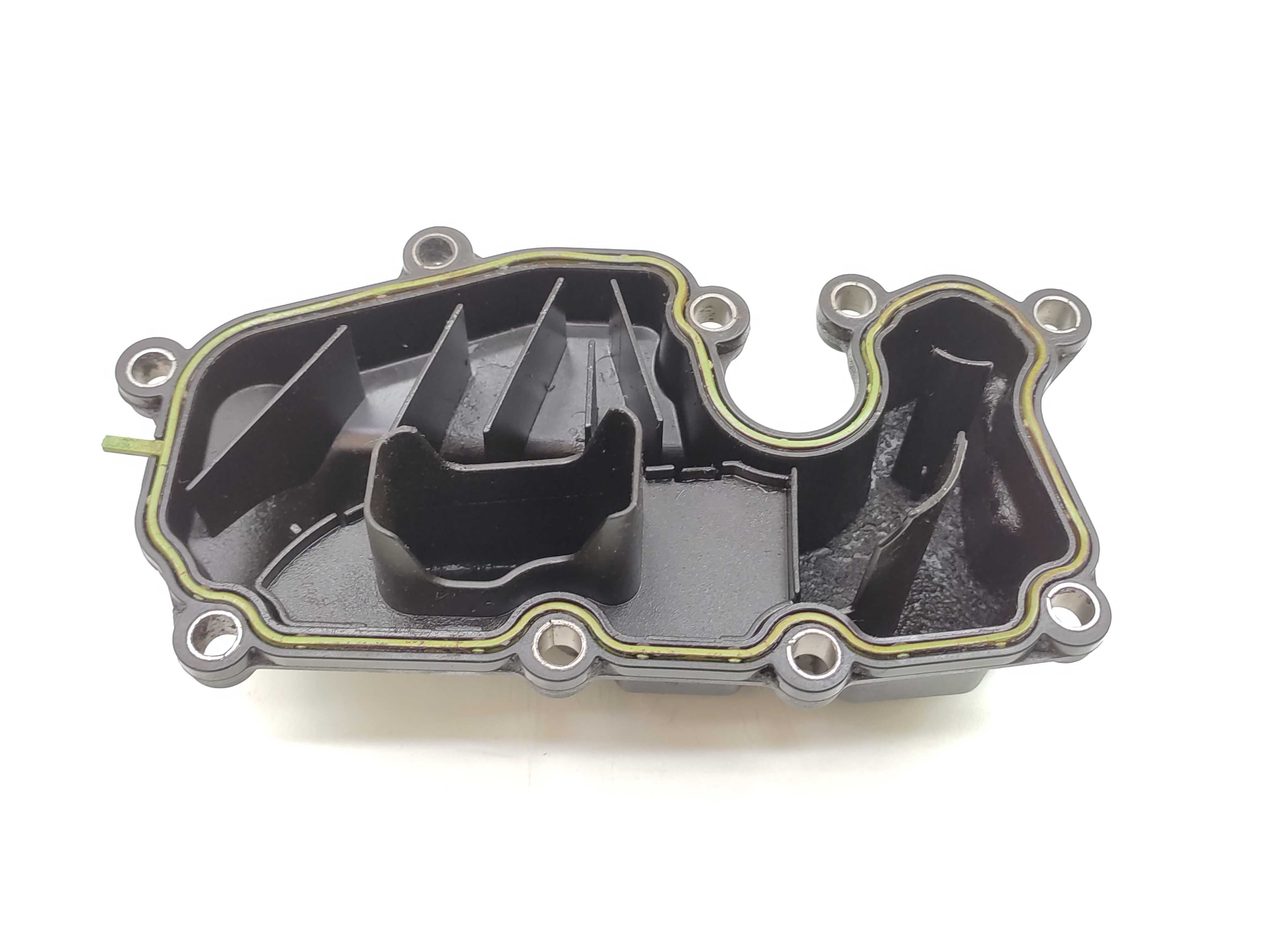 Separador Óleo Motor Vw Tiguan Jetta 2.0 Tsi 2010 2011 2012 Preto 2