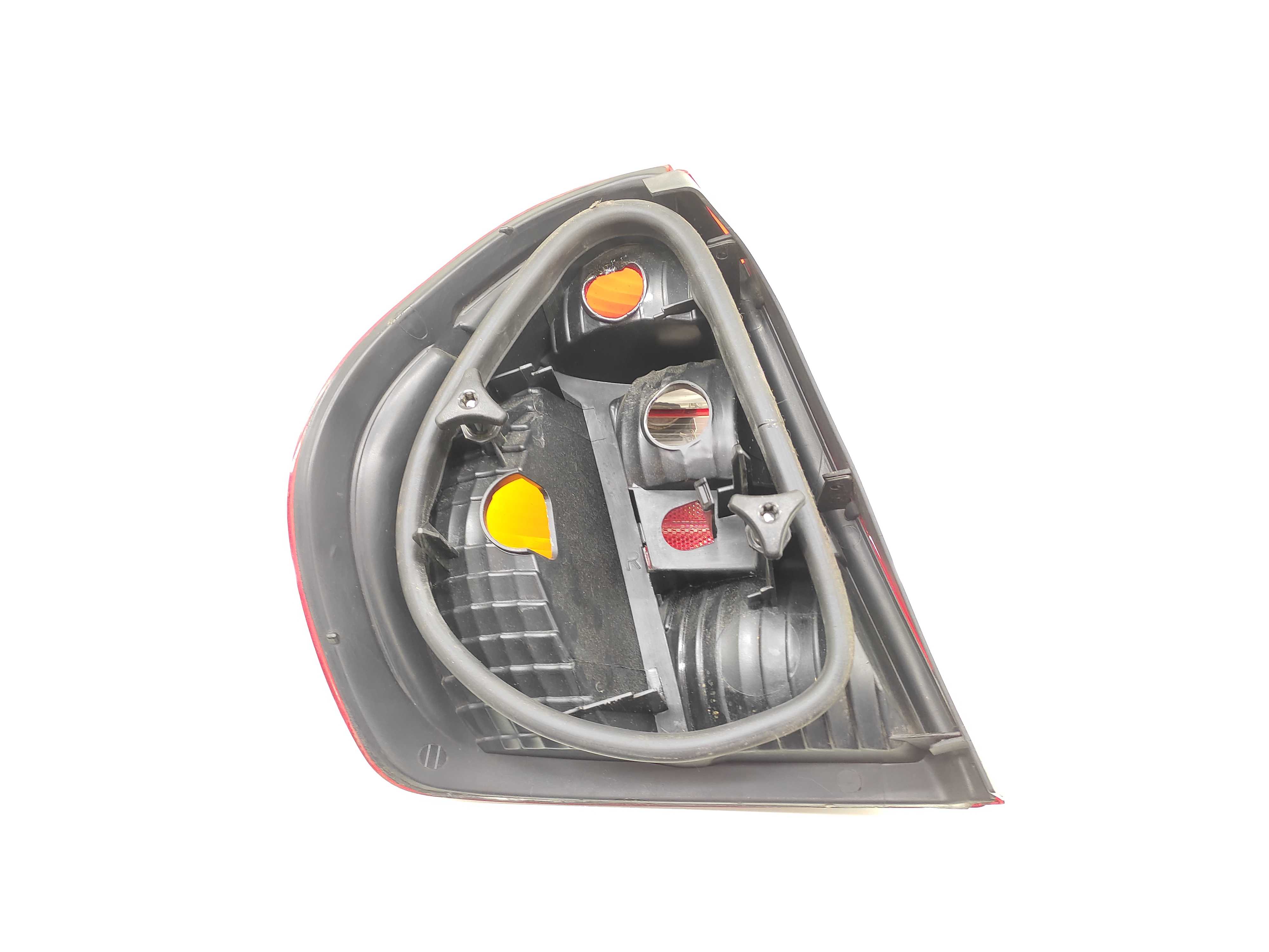 Lanterna Lado Direito Renault Clio Sedan 2005 2004 2003 3