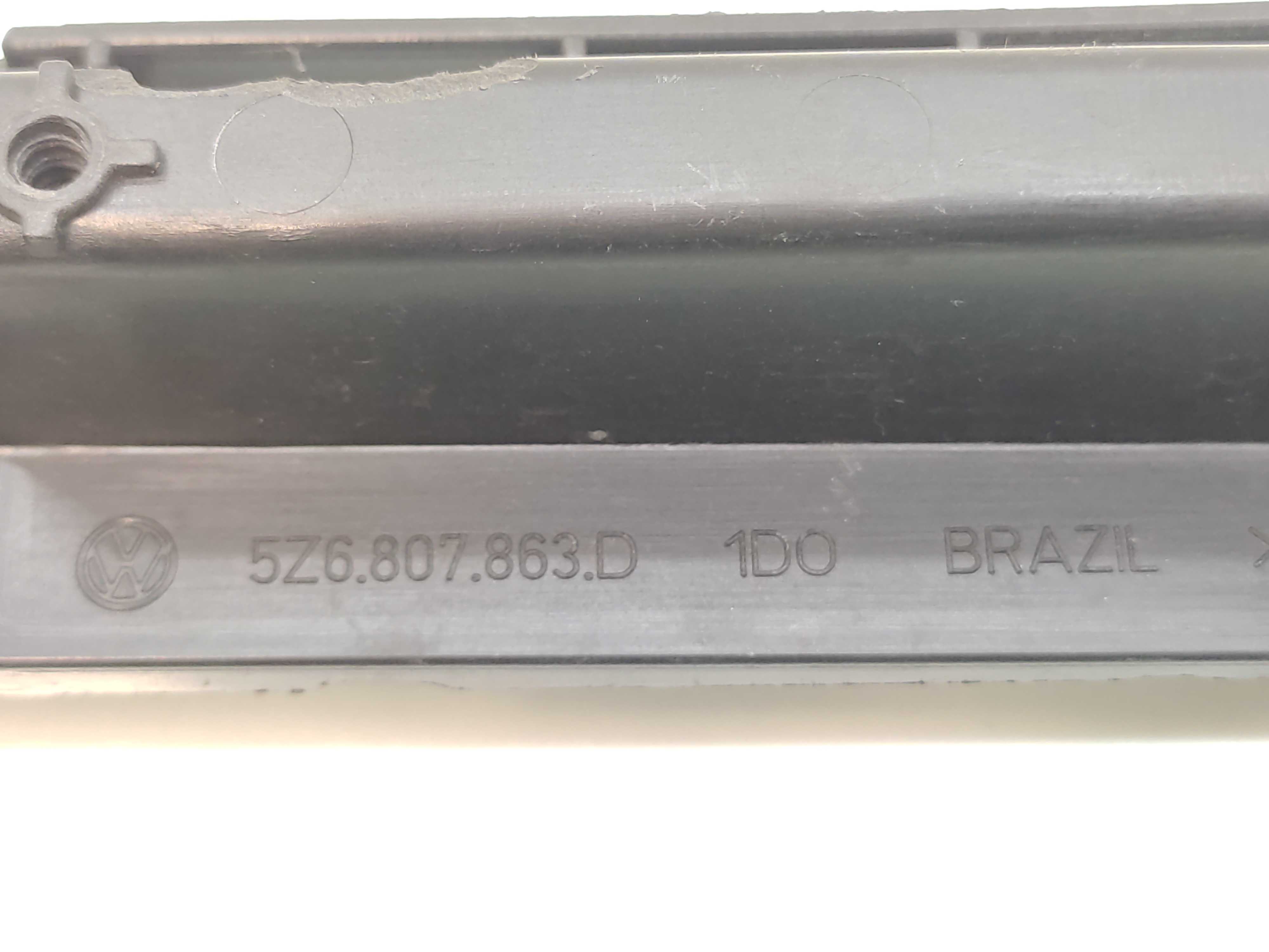 Guia Parachoque Traseiro Lado Direito Vw Crossfox 2015 2016 3