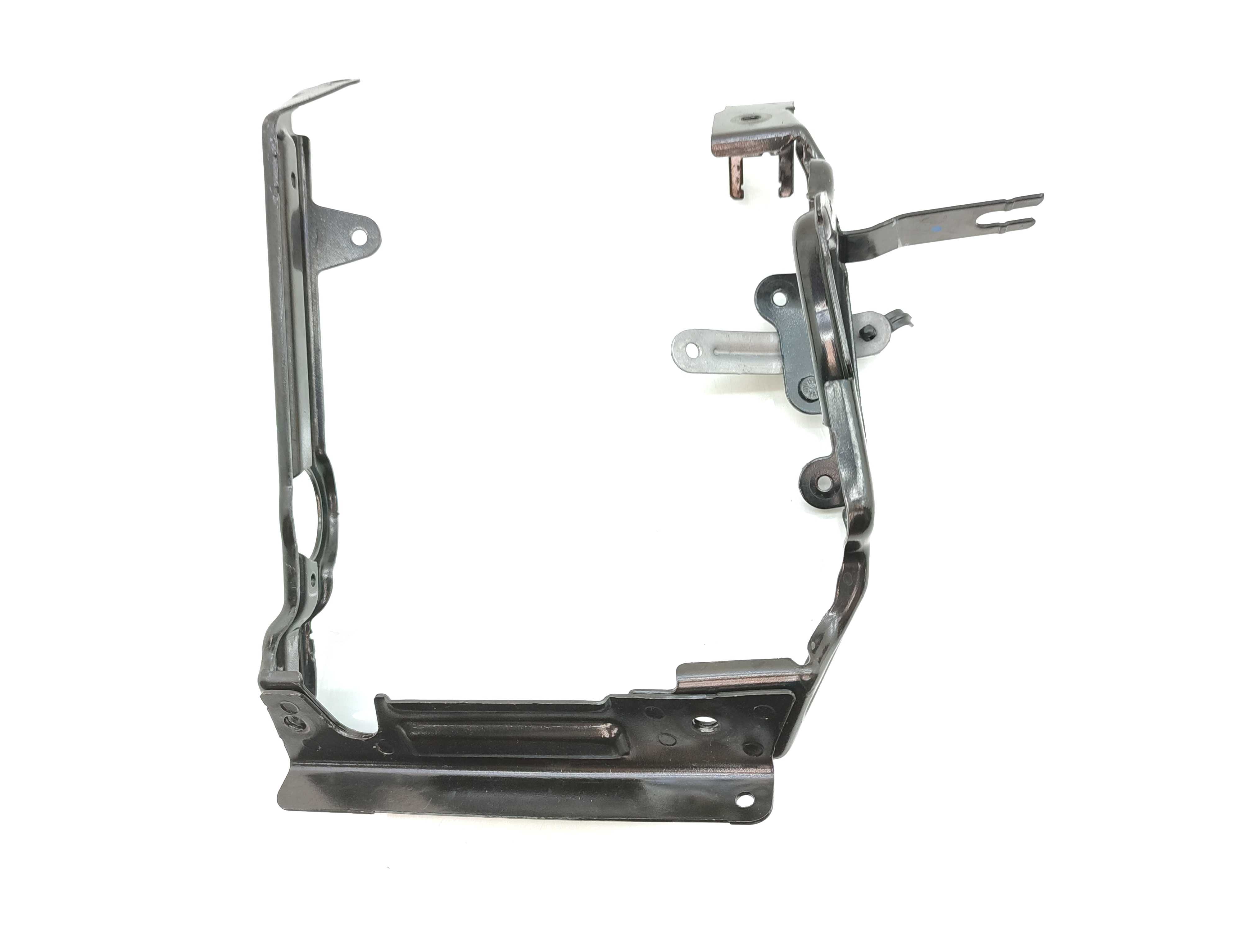 Suporte Bomba Ar Injeção Vw Jetta 2.5 20v 2010 2011 2012 2