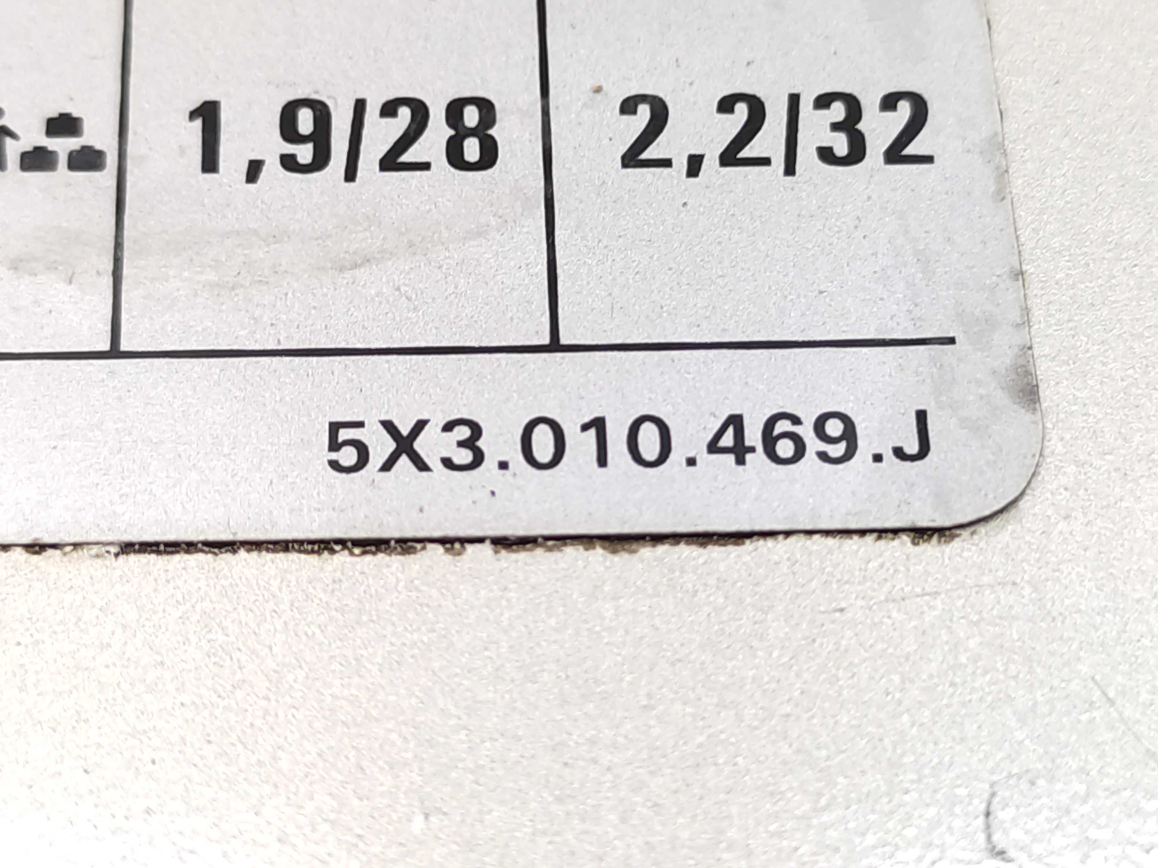 Portinhola Tanque Combustível Vw Gol G4 2006 Á 2011 Prata 3
