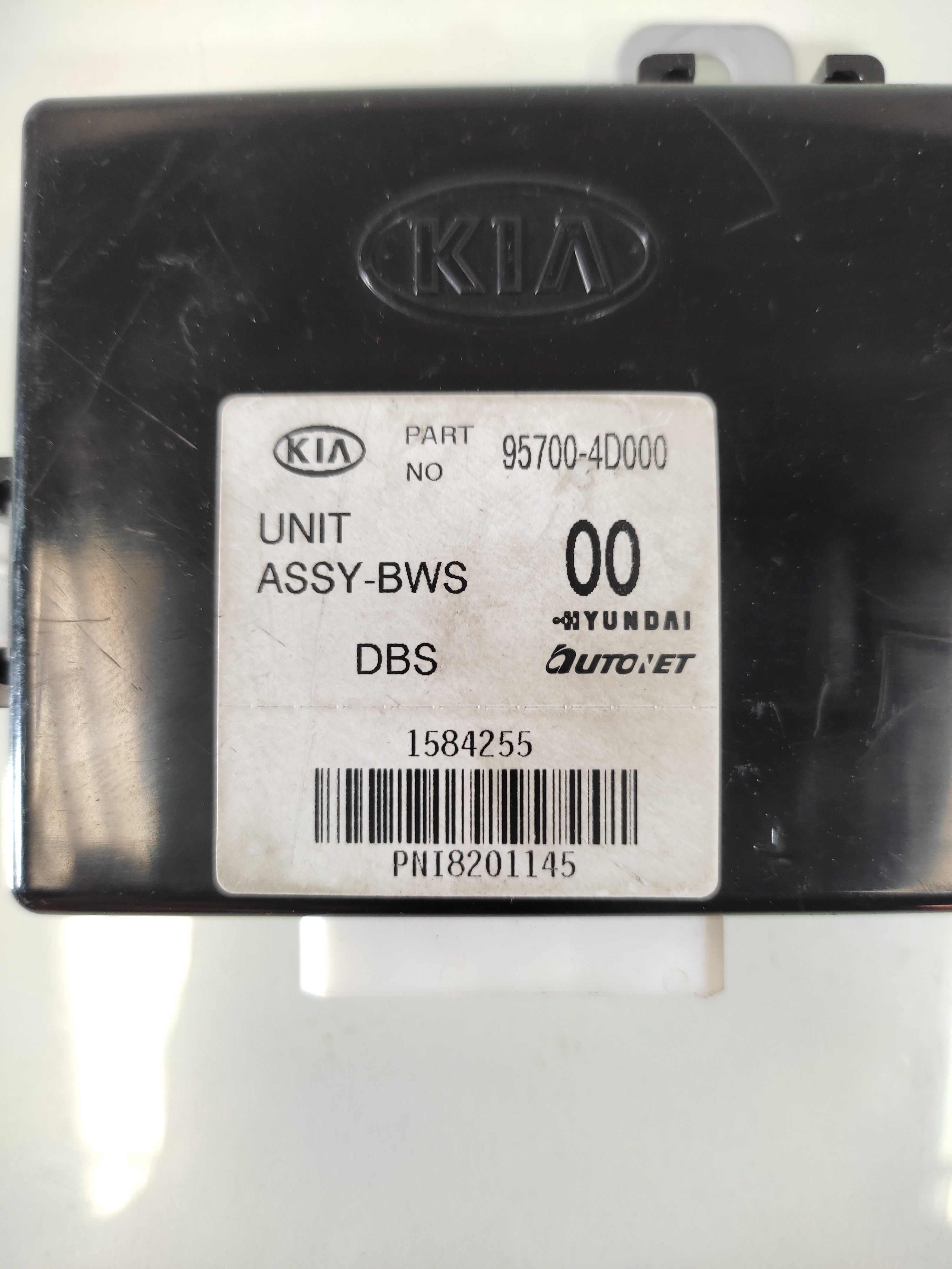 Modulo Estacionamento Kia Carnival 3.8 V6 2008 957004d000 2