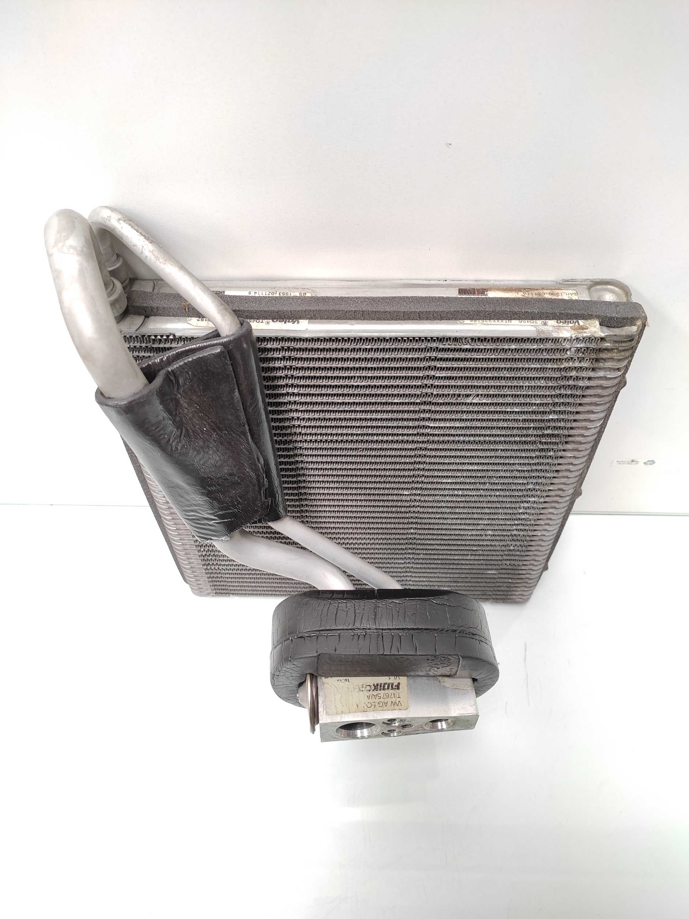 Radiador Da Caixa Ar Forçado Vw Golf 1.4 Tsi 2015 3