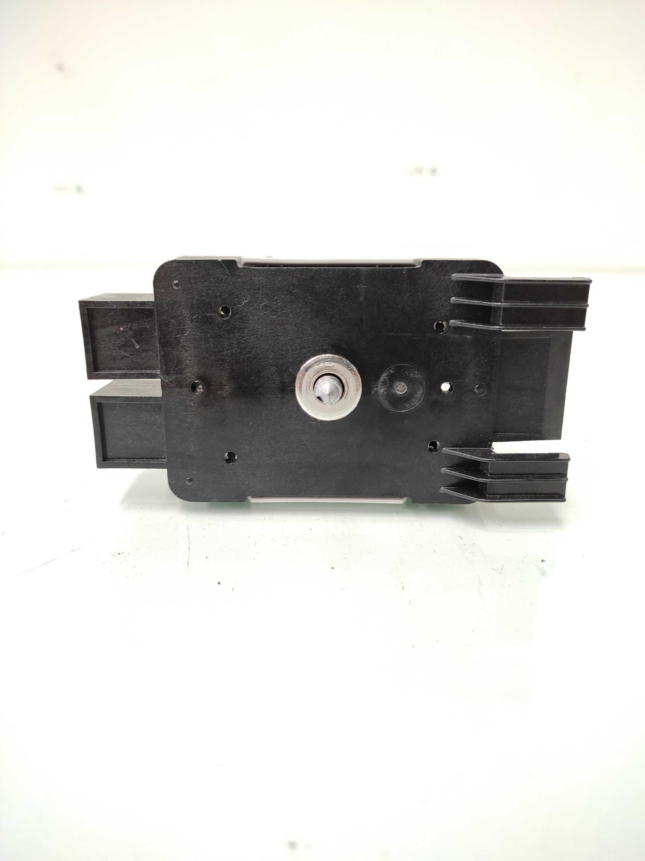 Modulo Amplificador De Antena Vw Golf Tsi 2015 N? 5q0035570 Misto 2