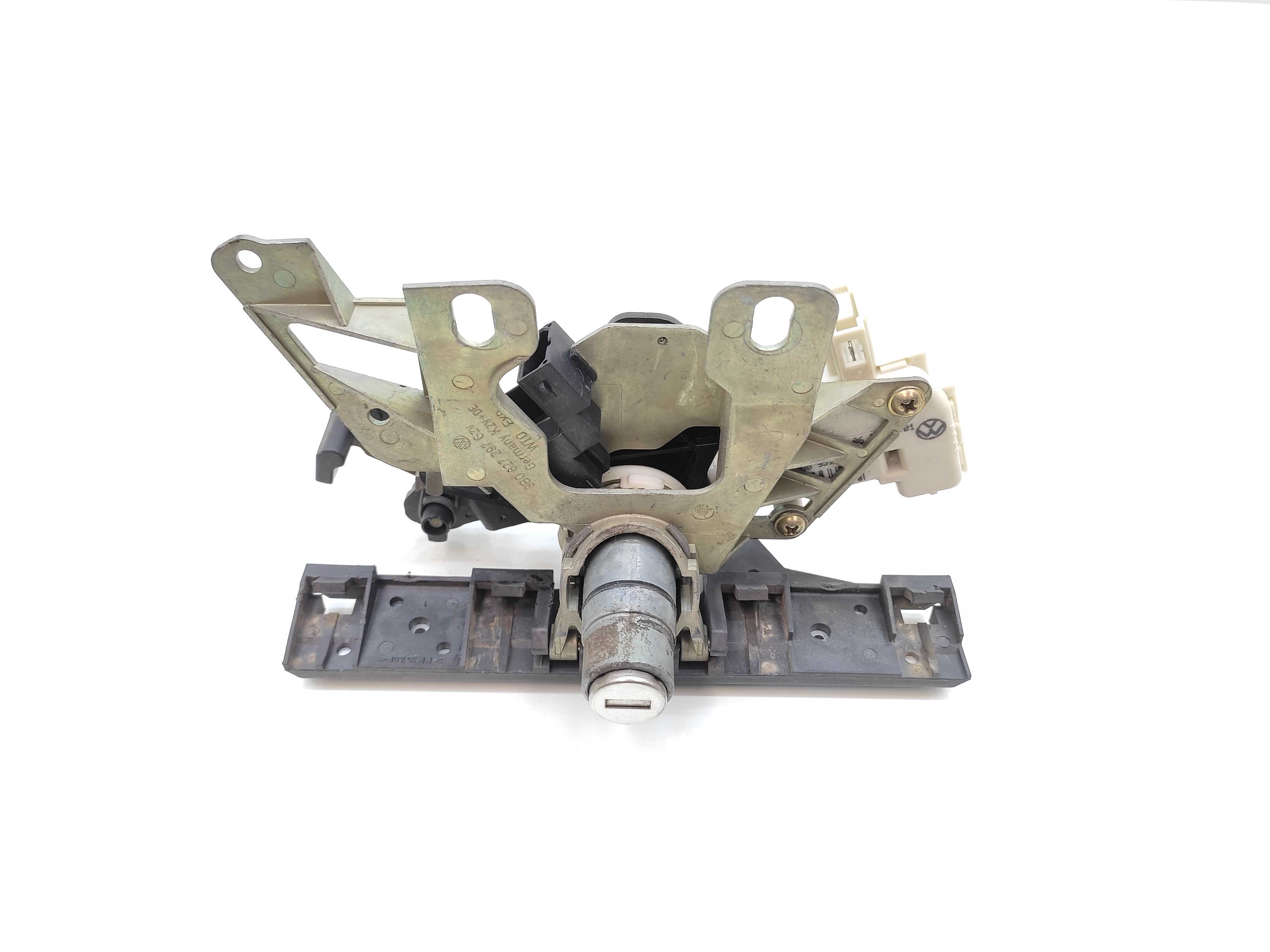 Fechadura Tampa Traseira Vw Passat Variant 2000 1999 B5 1