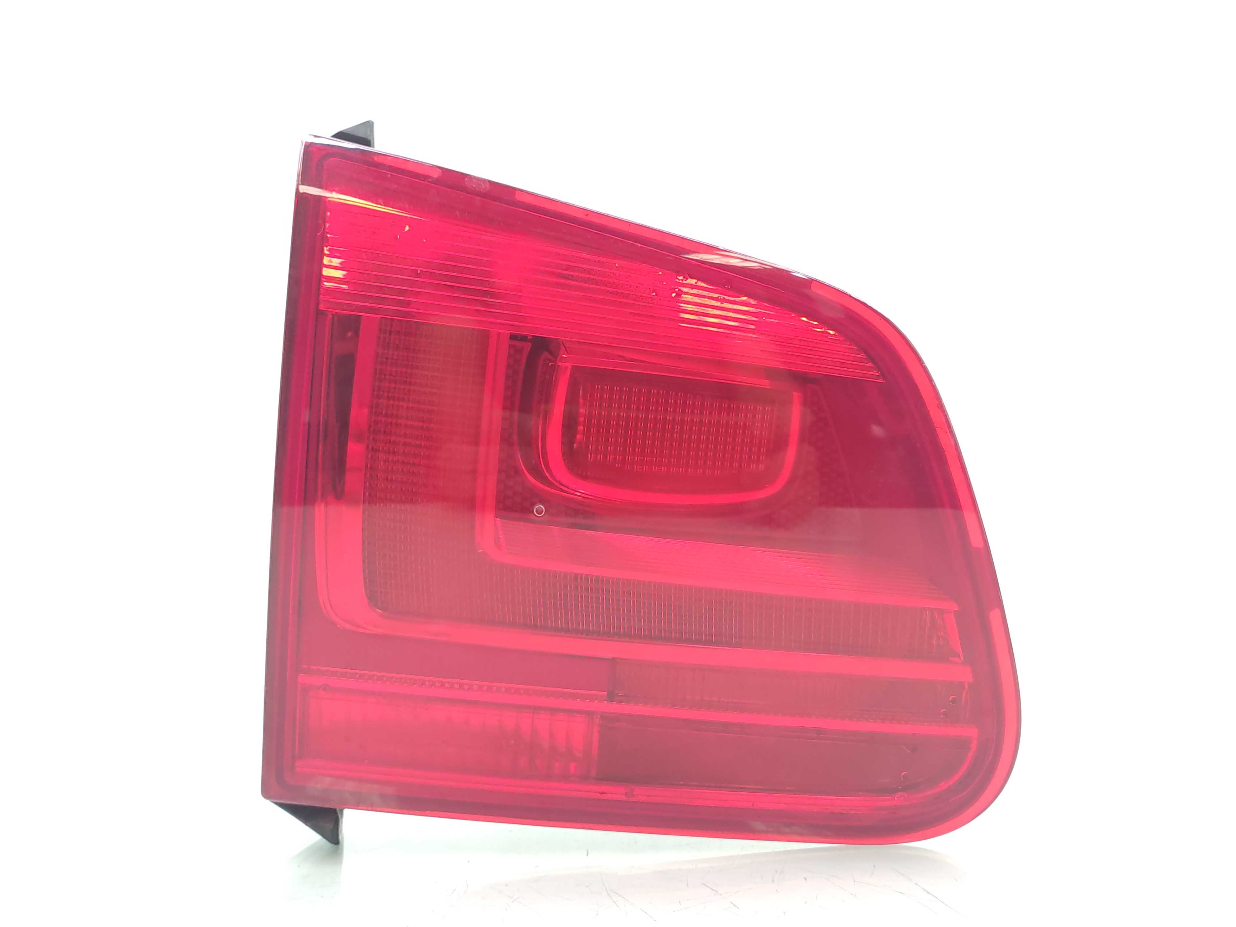 Lanterna Esquerda Tampa Traseira Vw Tiguan 2011 2012 2013 Esquerdo Transparente 1
