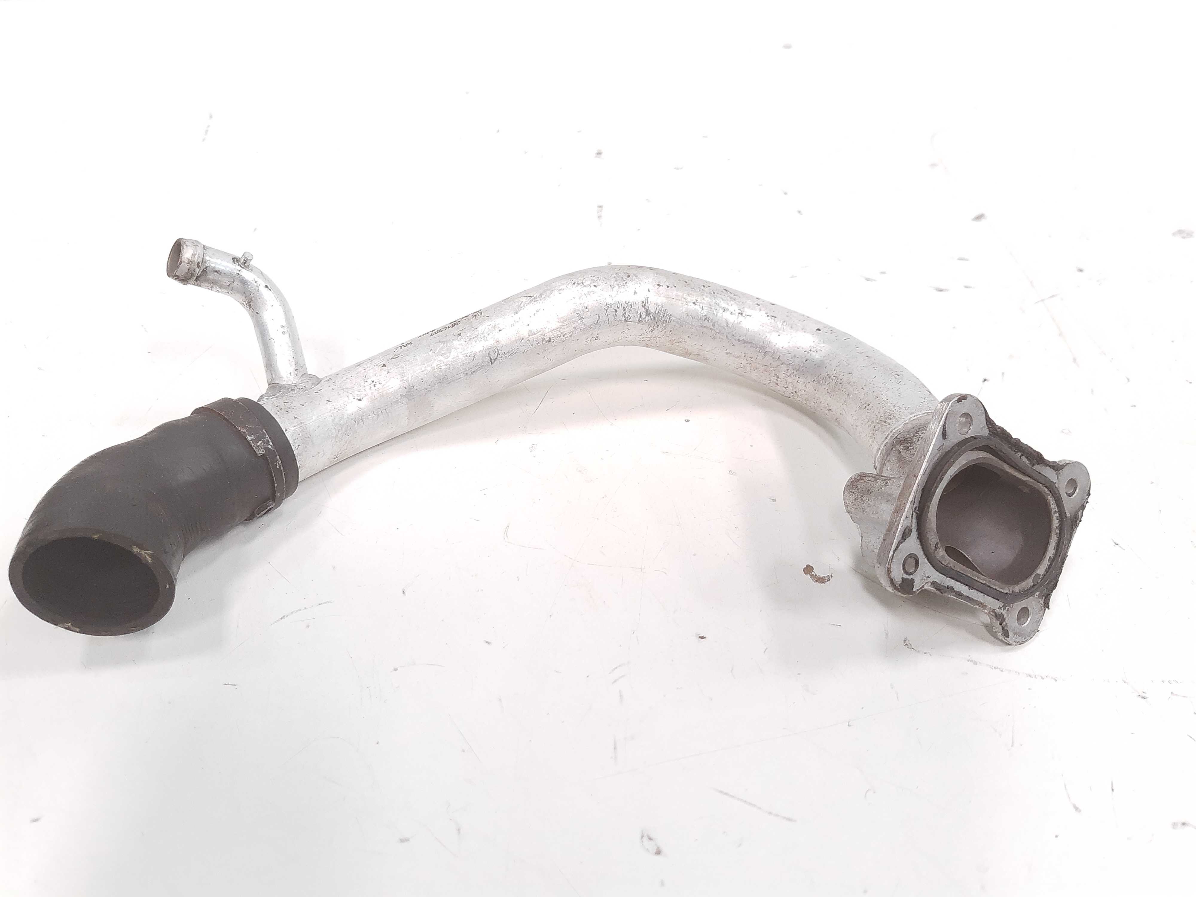 Tubo Refrigeração Bmw 135 2006 2007 2008 2009 2010 2011