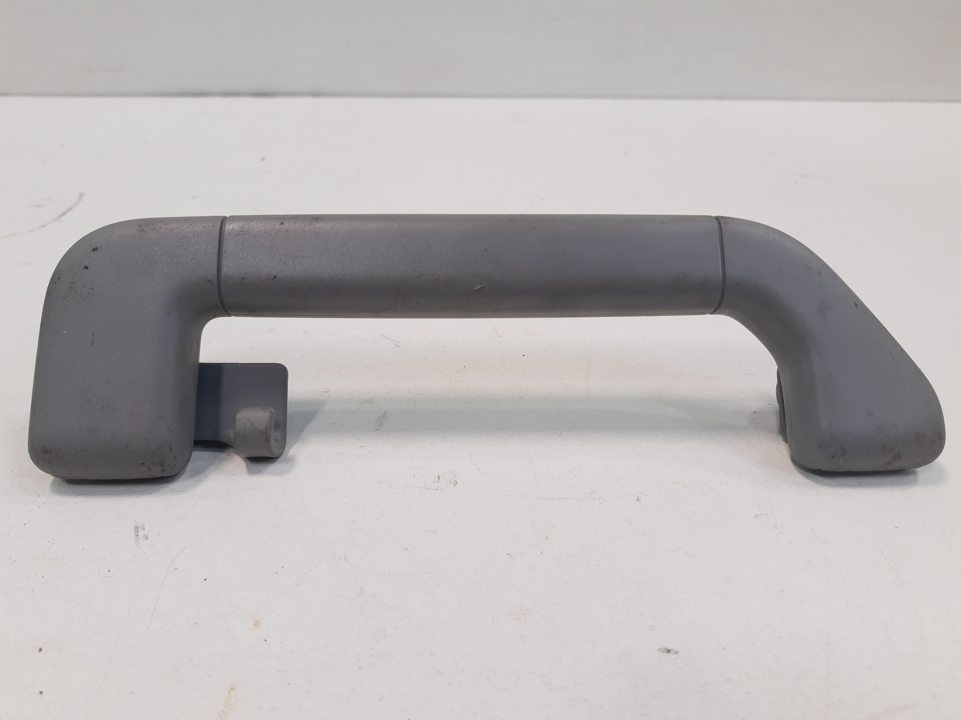 Alça Pega Mão Traseira Direita Vw Touareg 2008 2009 Á 2014
