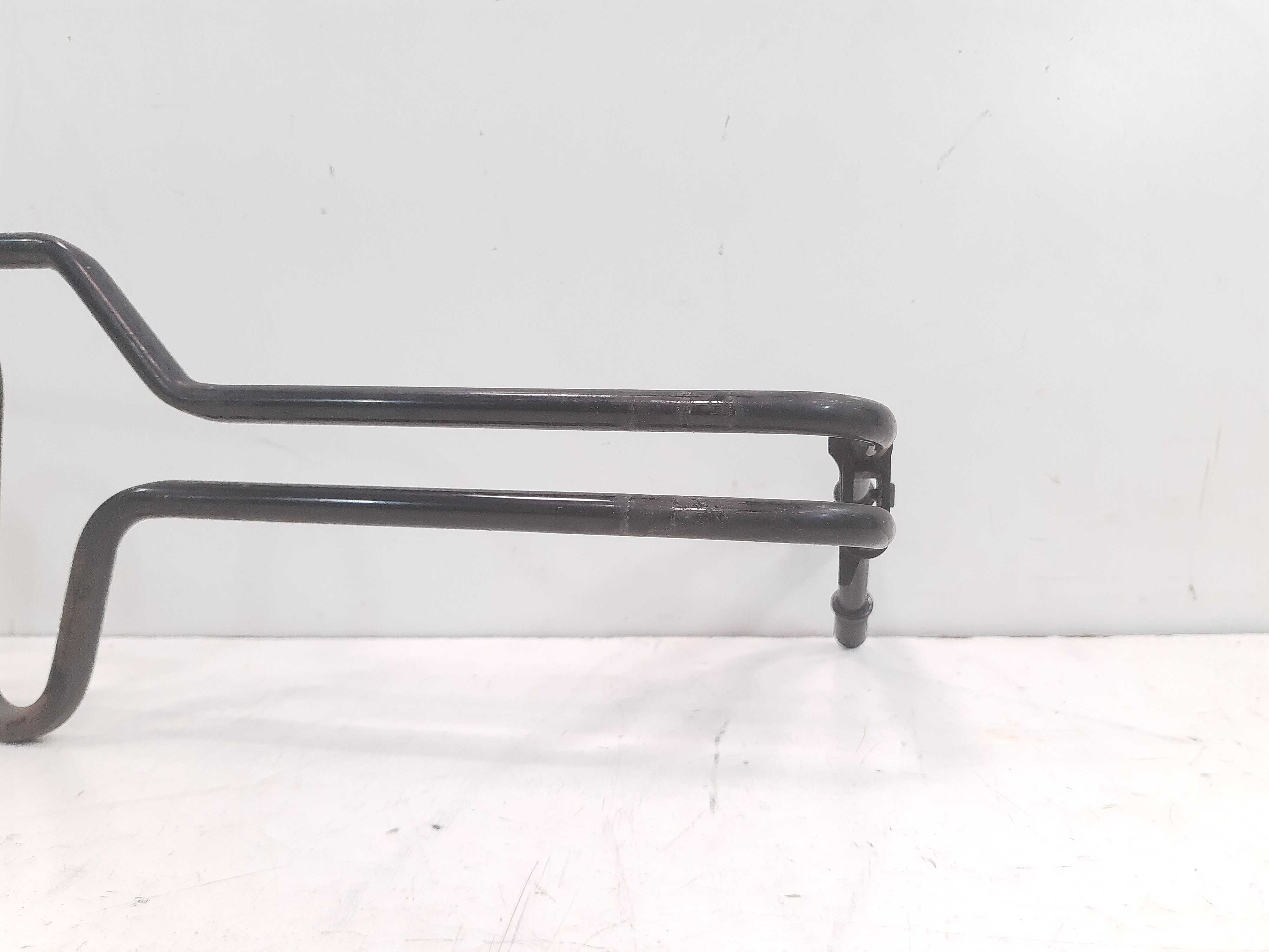 Cano Óleo Hidráulica Bmw 320i 2.0 E90 2006 Á 2012