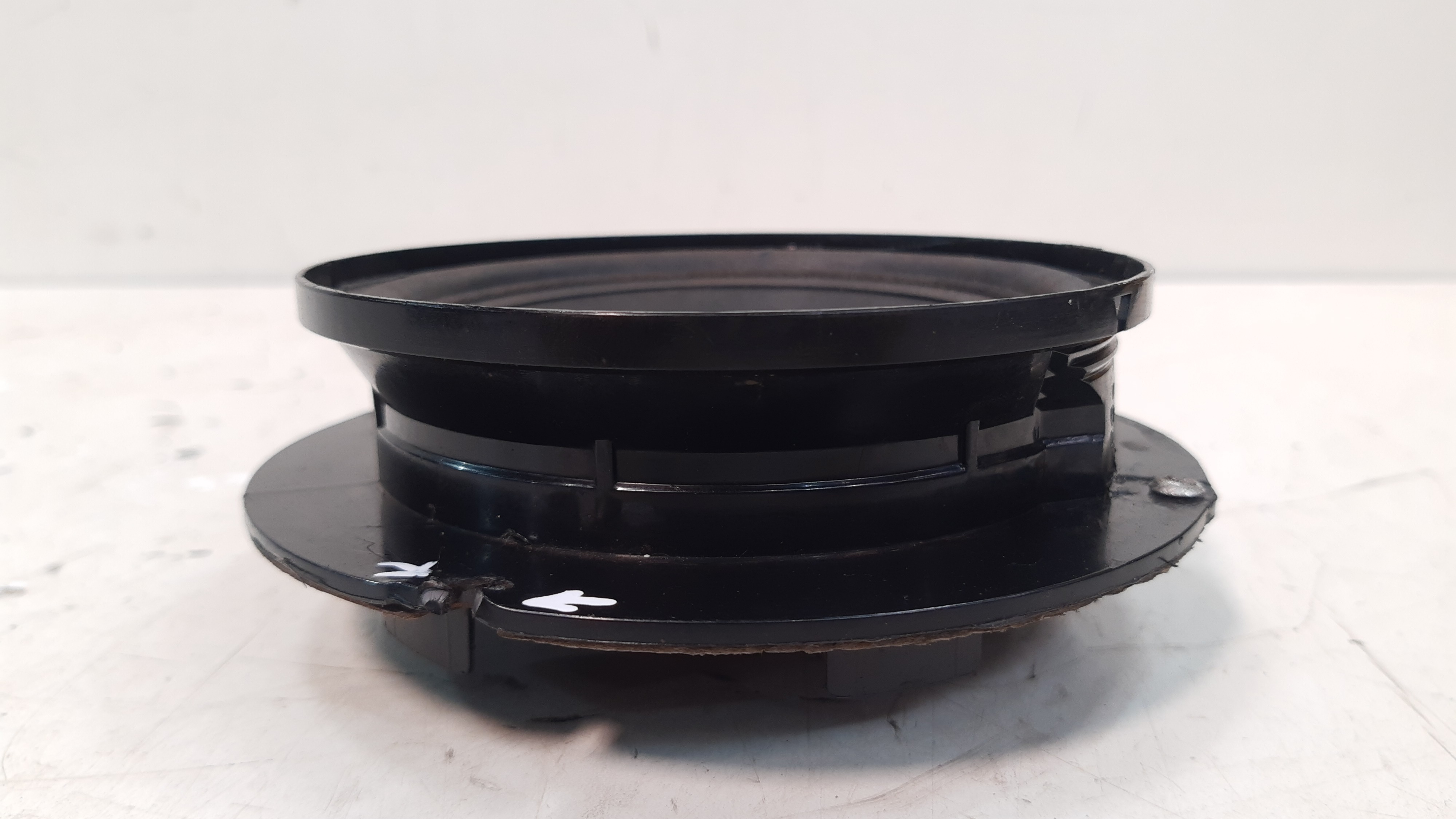 Alto Falante Traseiro Direito Vw Amarok 2011 2012 Á 2016 Xx