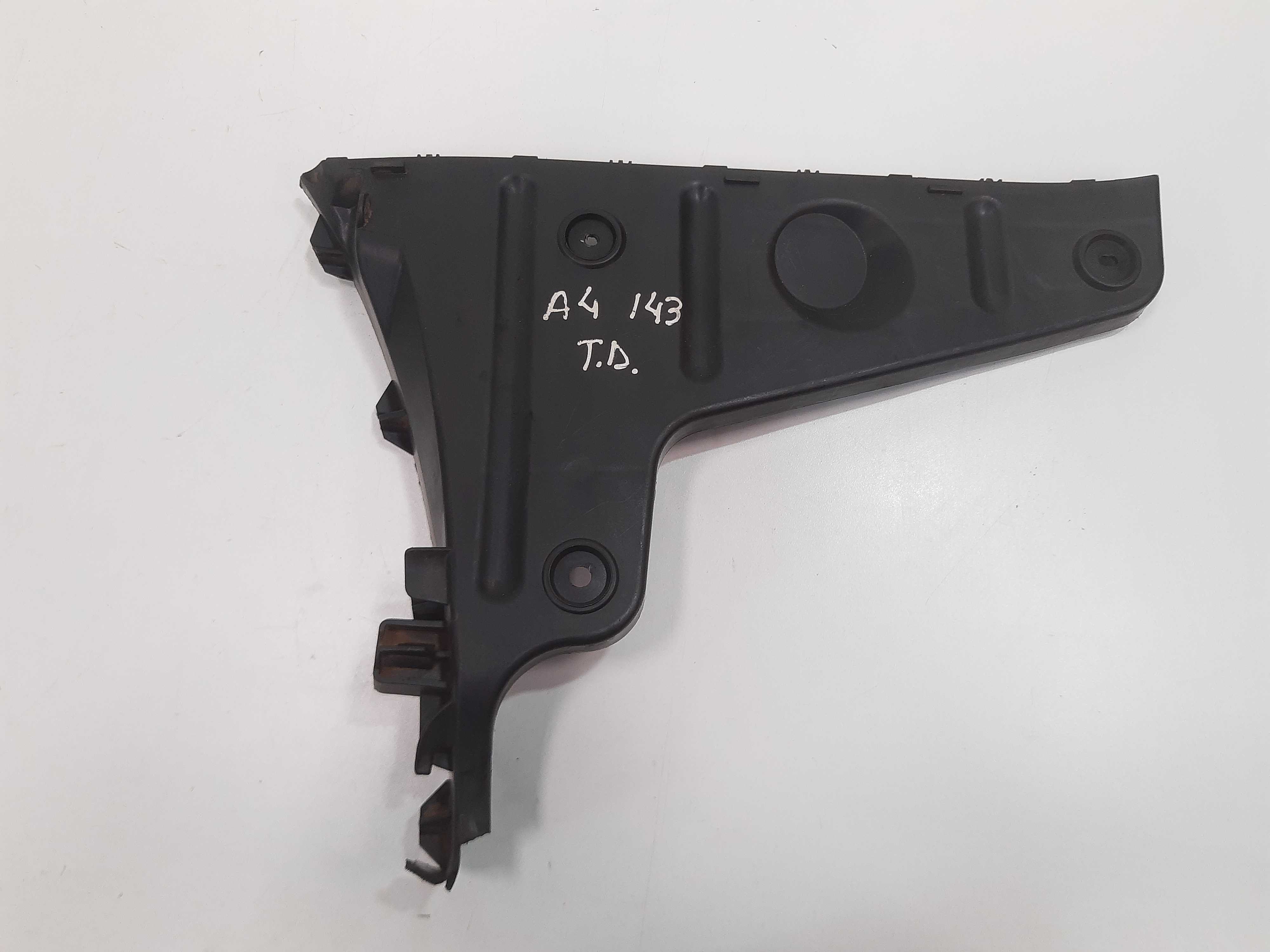 Guia Para-choque Traseiro Dir Audi A4 2006 2007 2008 2009 Xx
