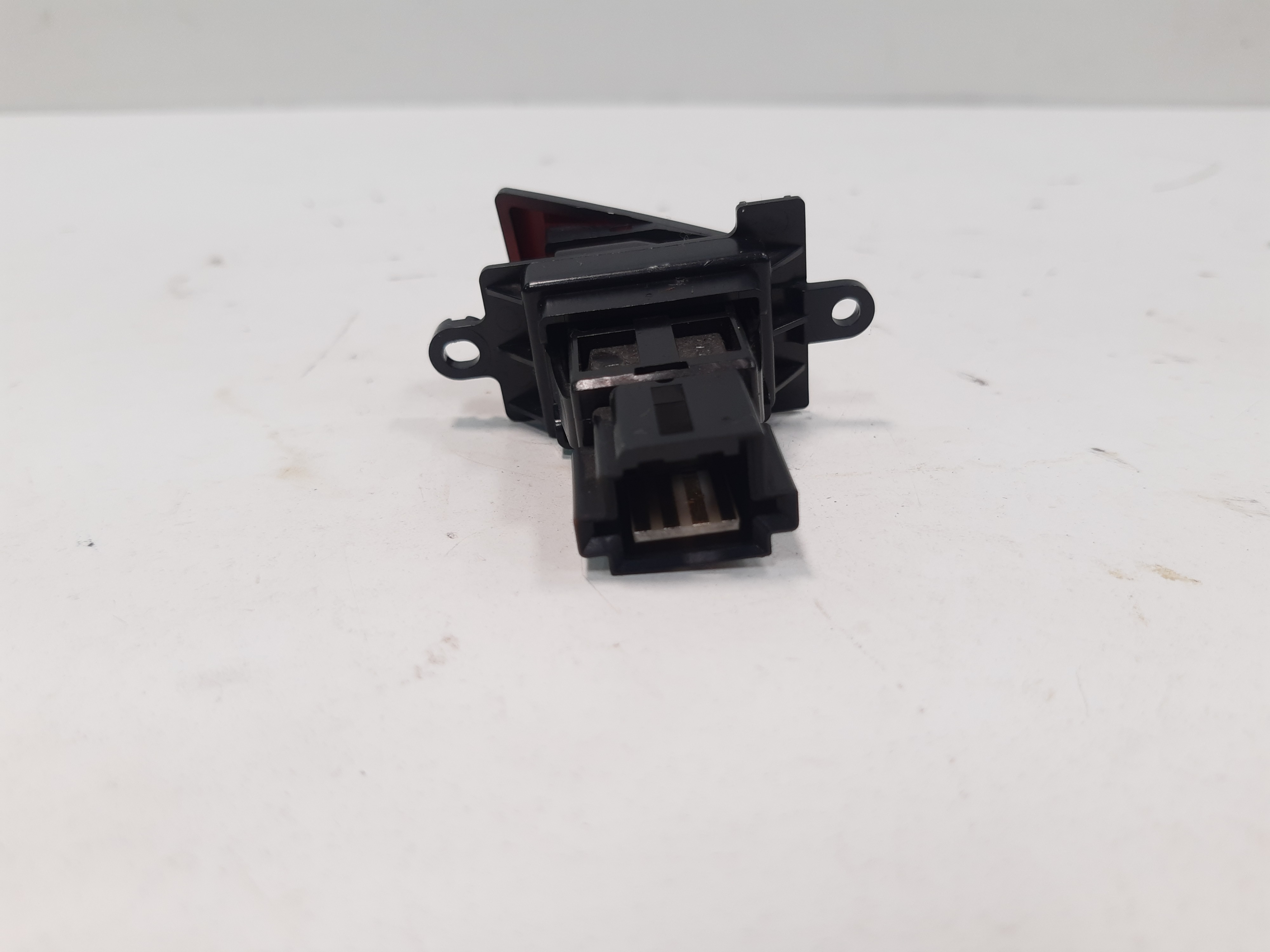 Botão Pisca Alerta Mitsubishi Pajero Full 2008 2009 Á 2018