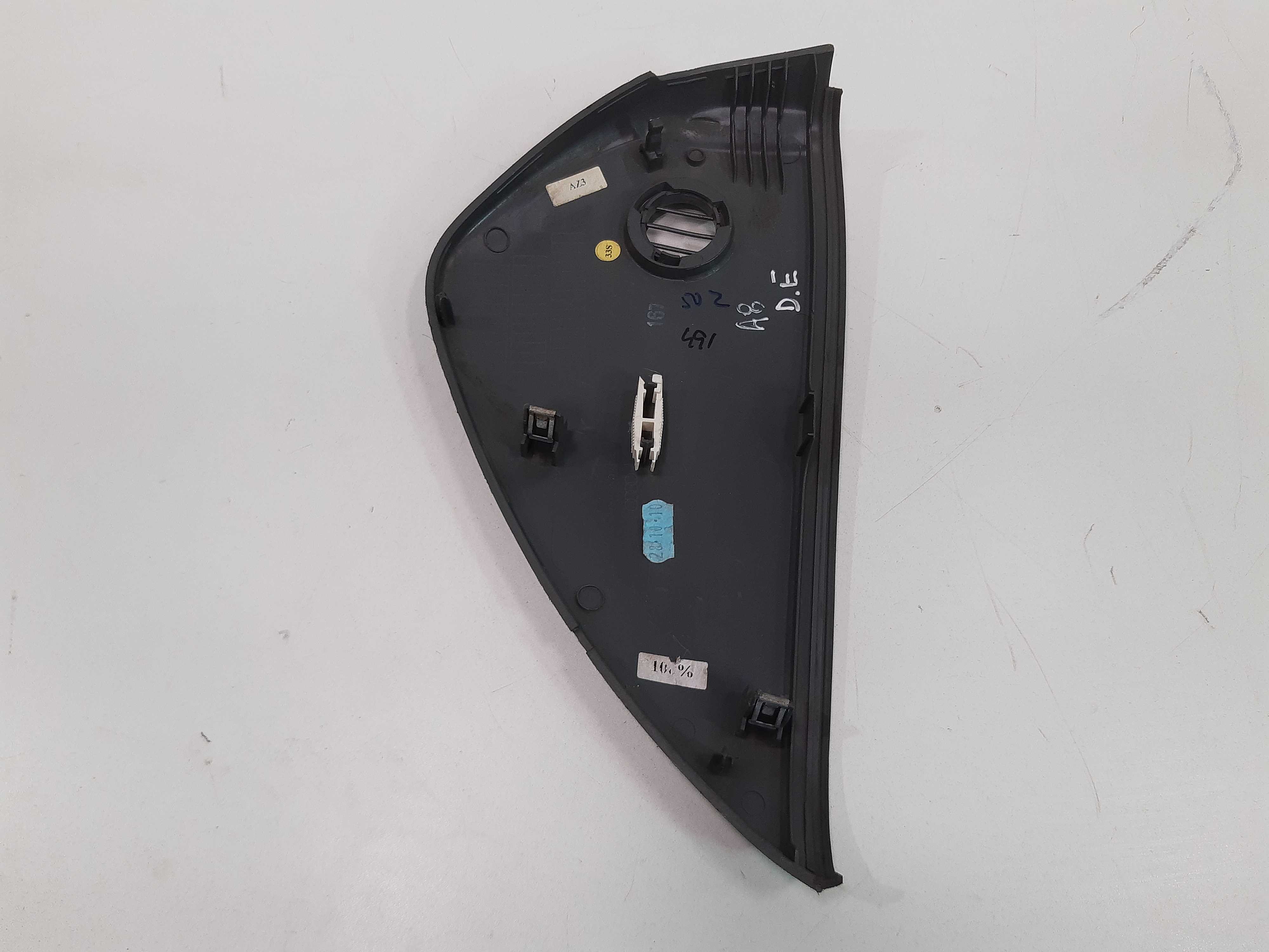 Acabamento Lateral Esquerdo Painel Audi A8 2011 2012 A 2015