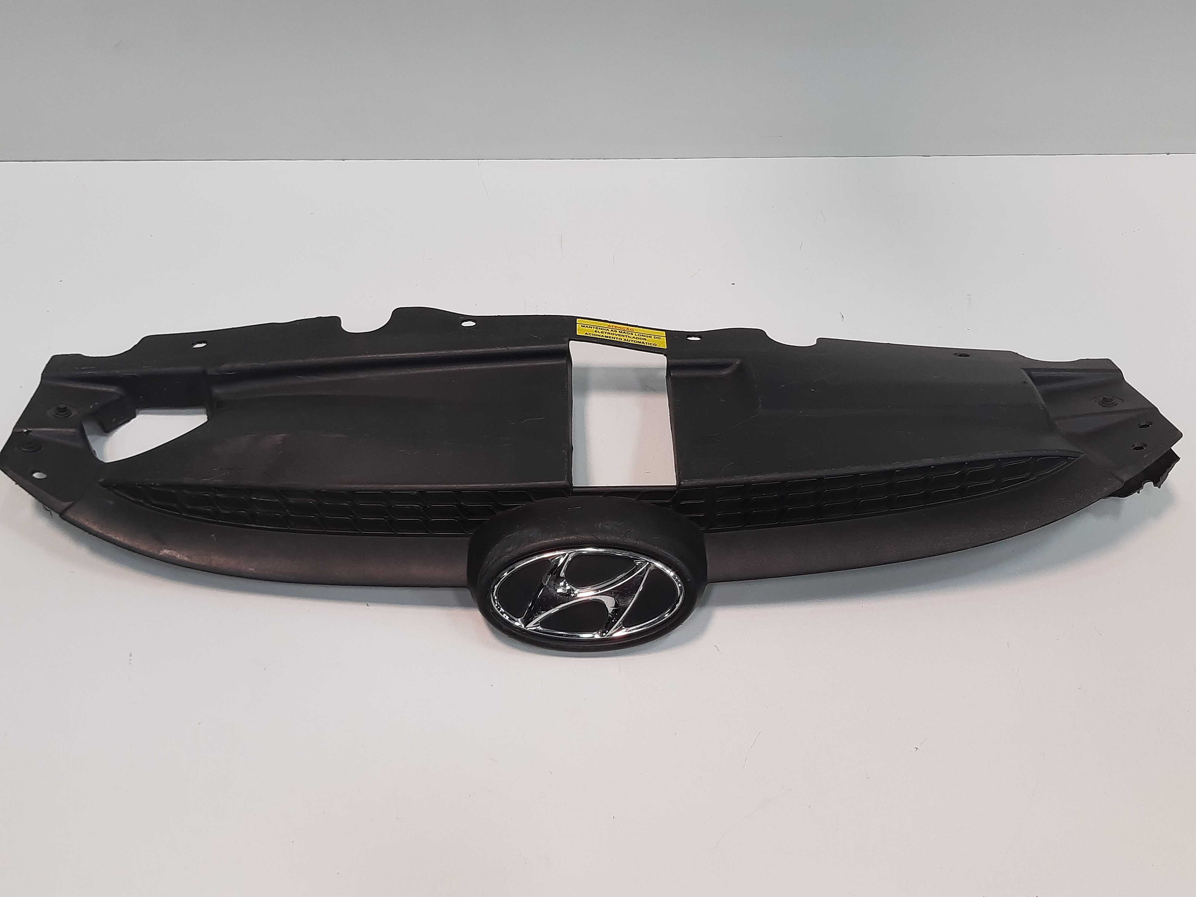 Grade Frontal Parachoque Hyundai Ix35 2010 A 2015 Com Avaria
