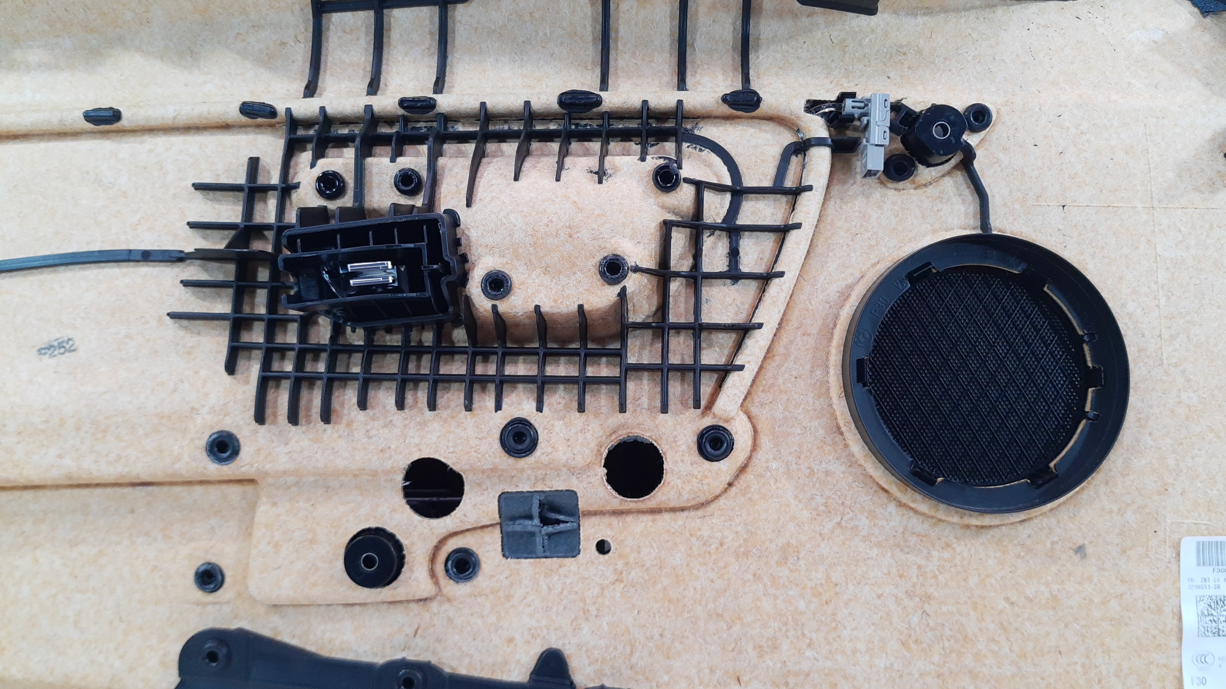 Forro Porta Dianteiro Direito Bmw 328i 2013 2014 2015 Á 2017