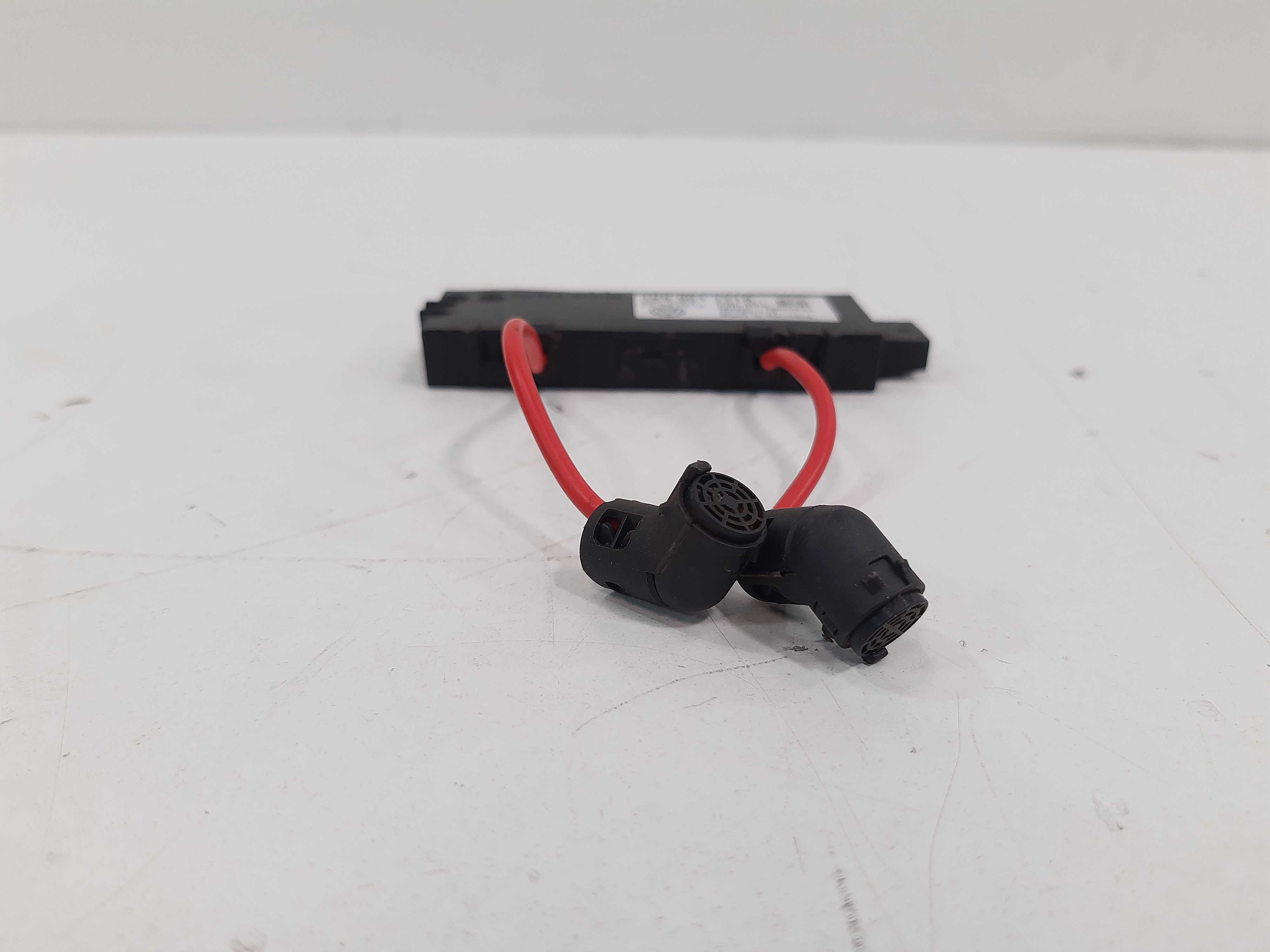 Sensor Ultrassonico Alarme Vw Amarok 2011 Á 2016 1k8951171a