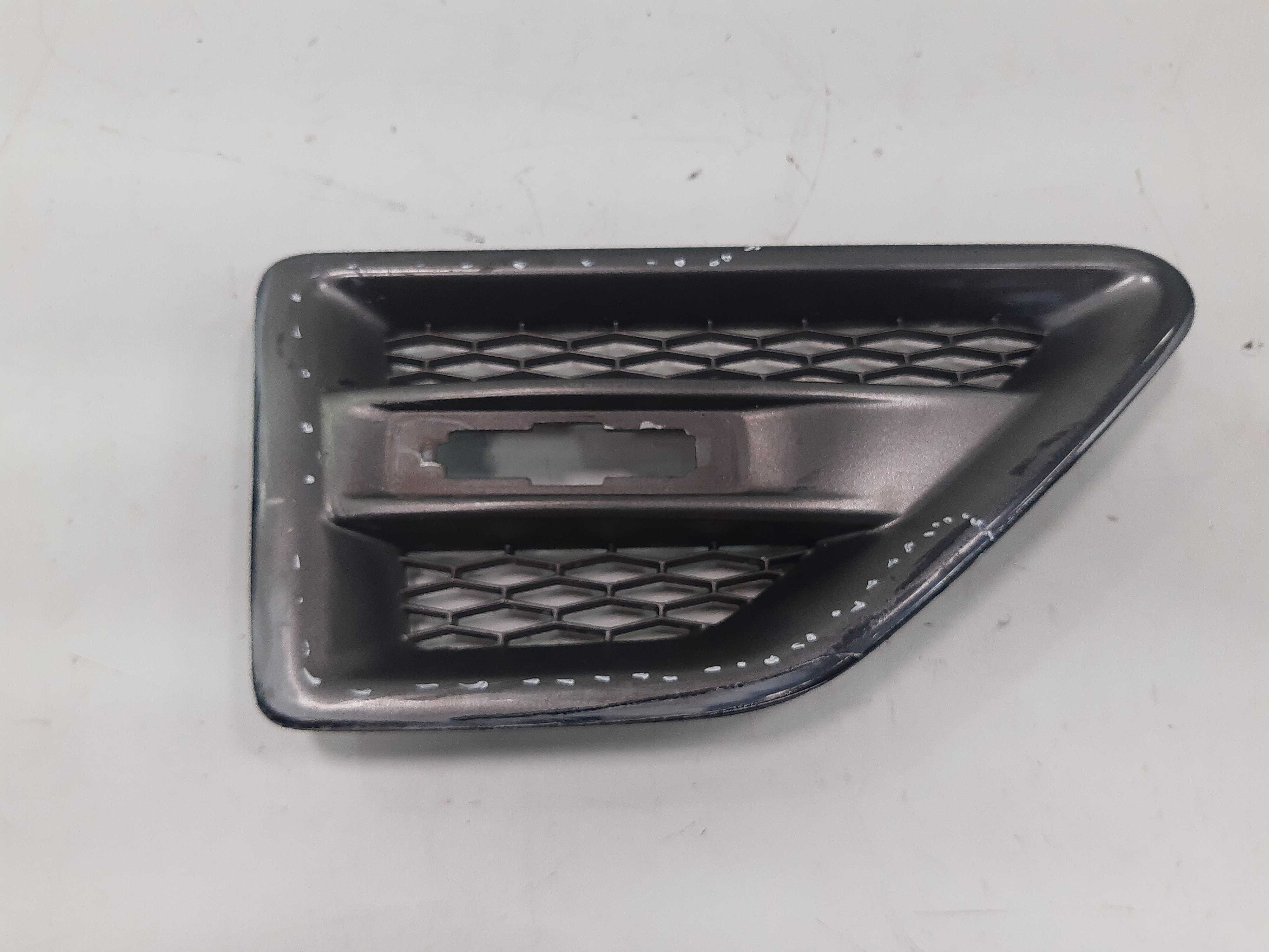 Moldura Pisca Paralama Direito Freelander 2 2007 Á 2012 Xx
