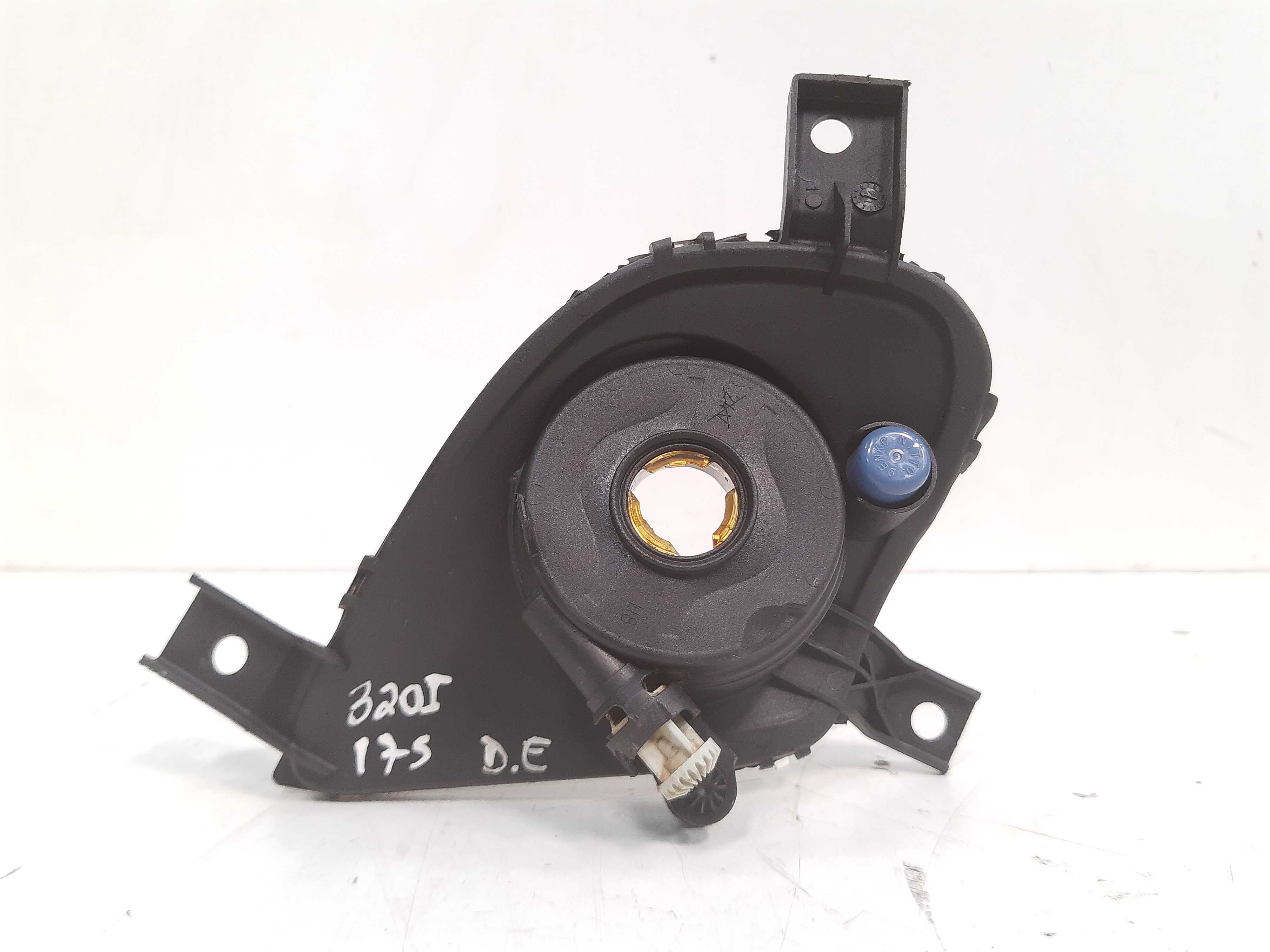 Farol Milha Esquerdo Bmw 320i E90 2009 Á 2012 Xx