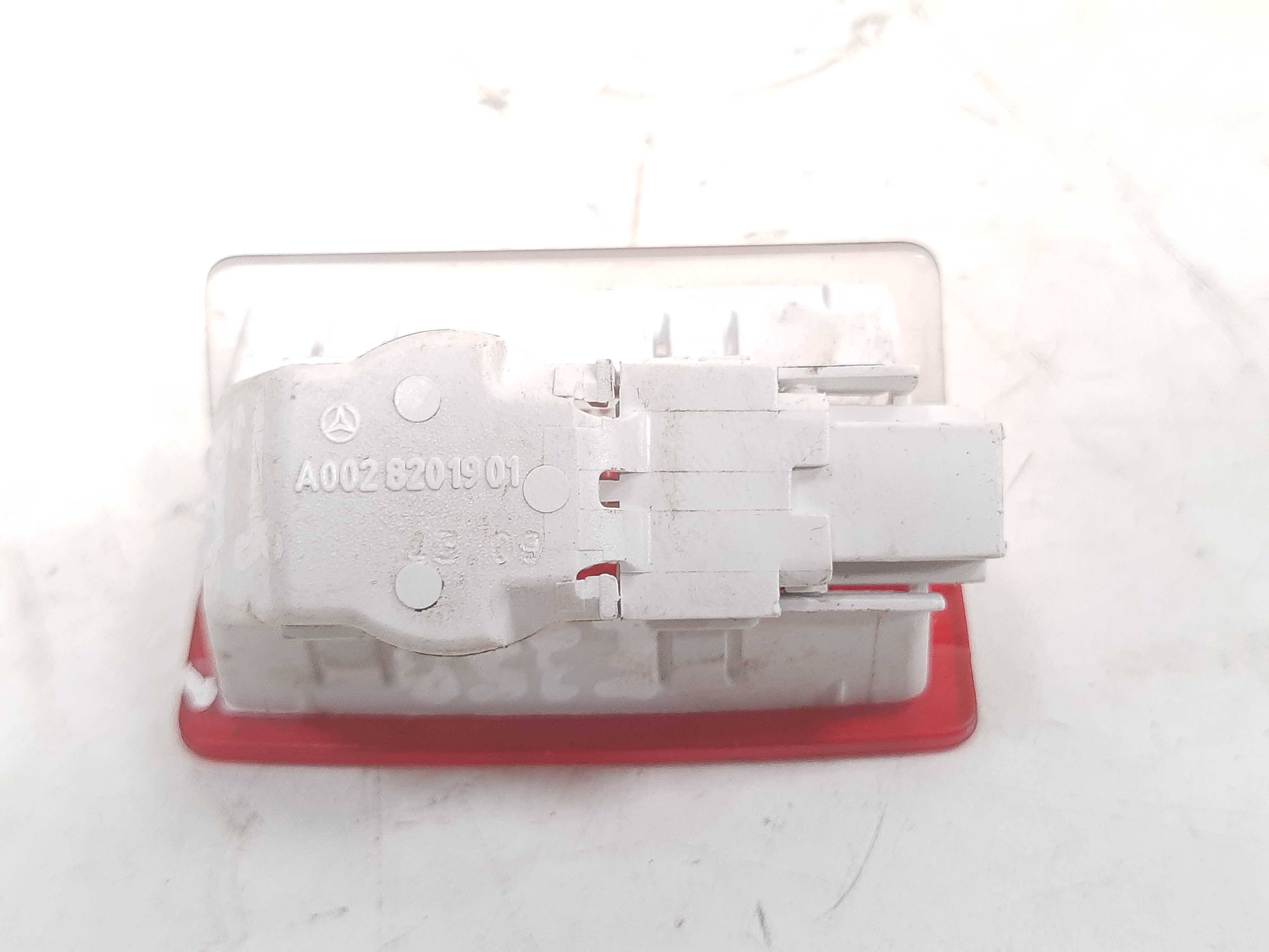Luz  Forro Porta Traseiro Esq Mercedes E350 2009 2010 Á 2013