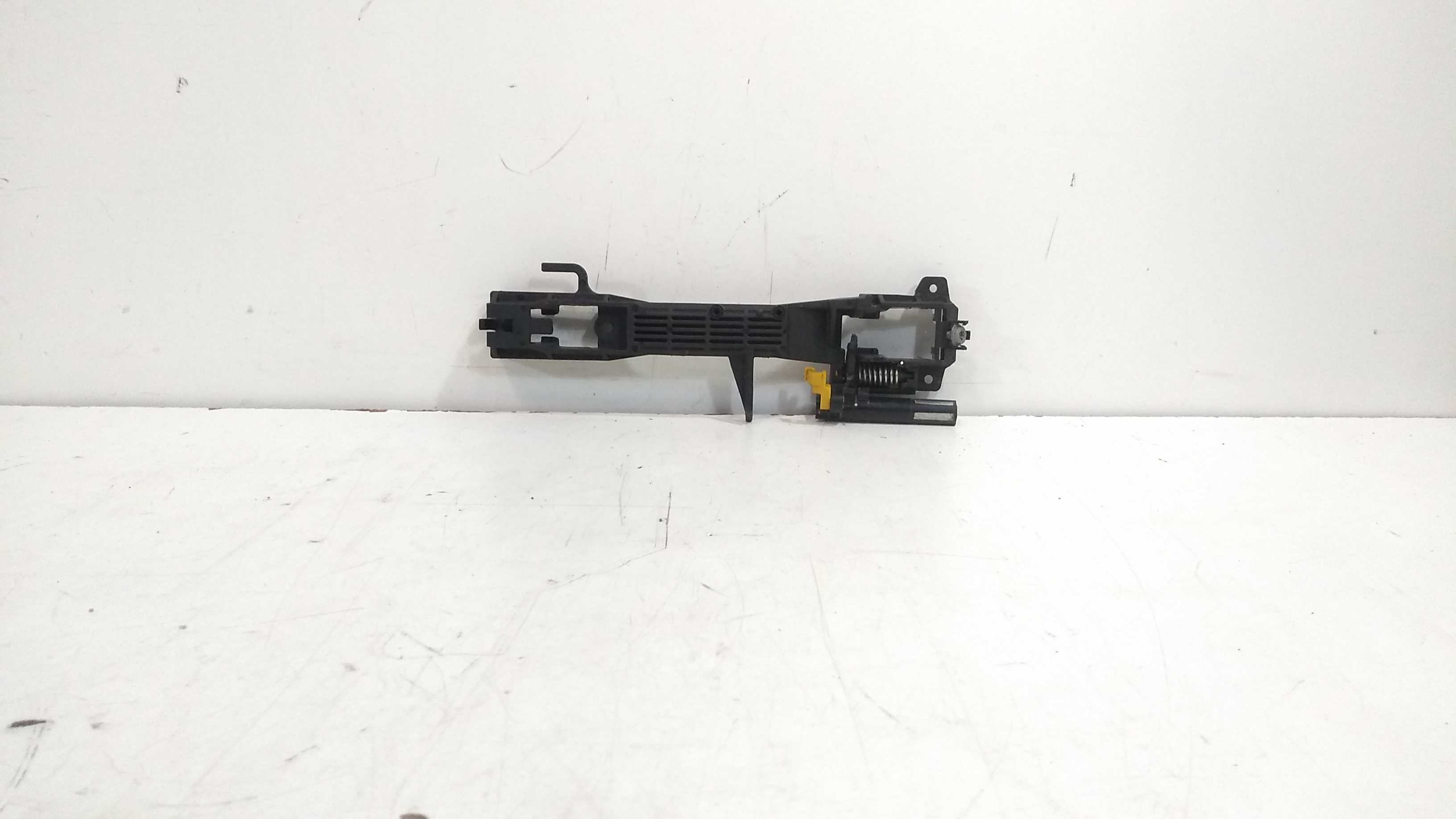 Suporte Maçaneta Dianteira Esquerda Subaru Impreza 07 Á 2012