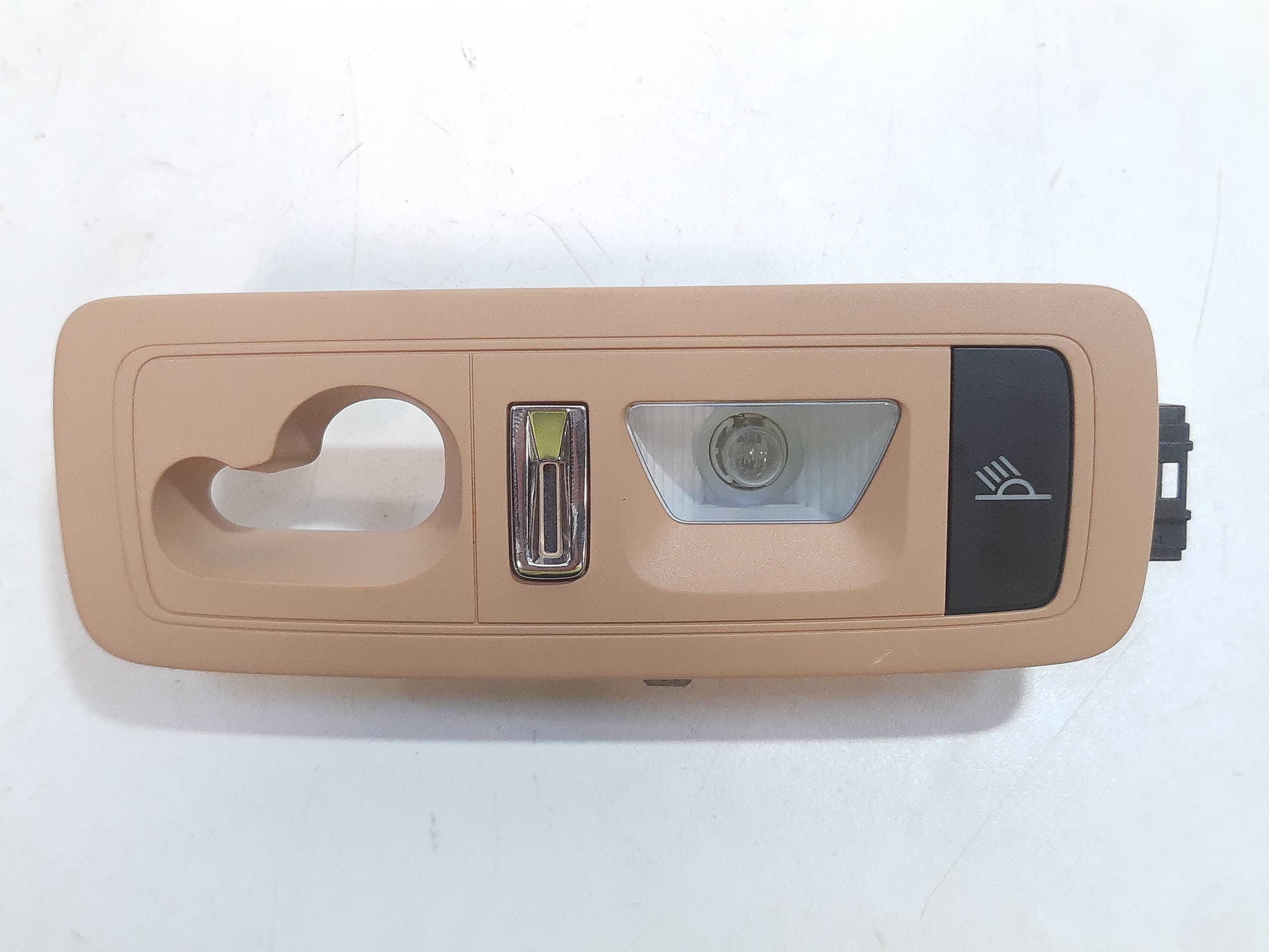 Luz Cortesia Teto Traseira Esquerda Porsche Cayenne 11 Á 016