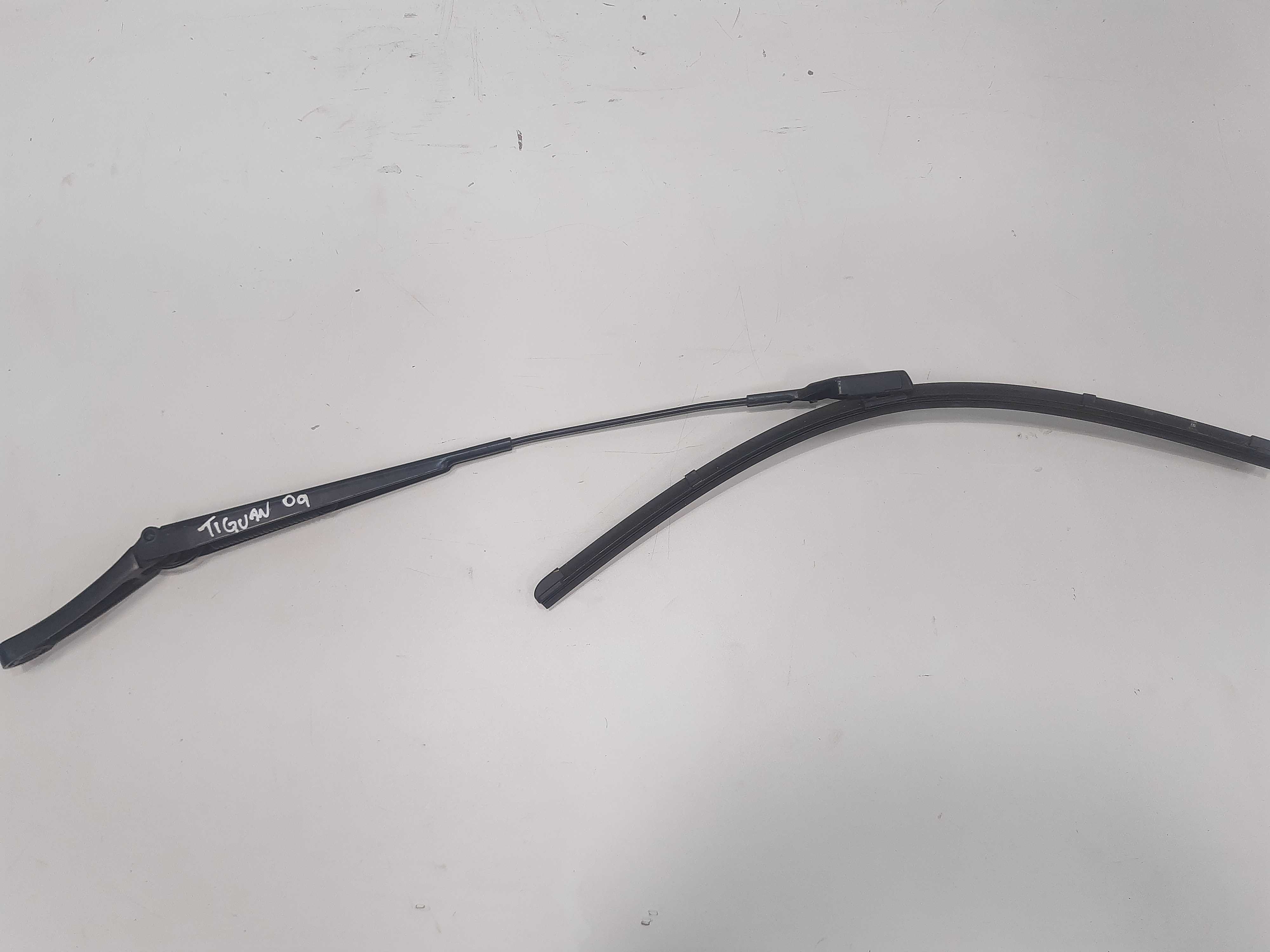 Braço Limpador Dianteiro Direito Vw Tiguan 2014 2015 A 2018