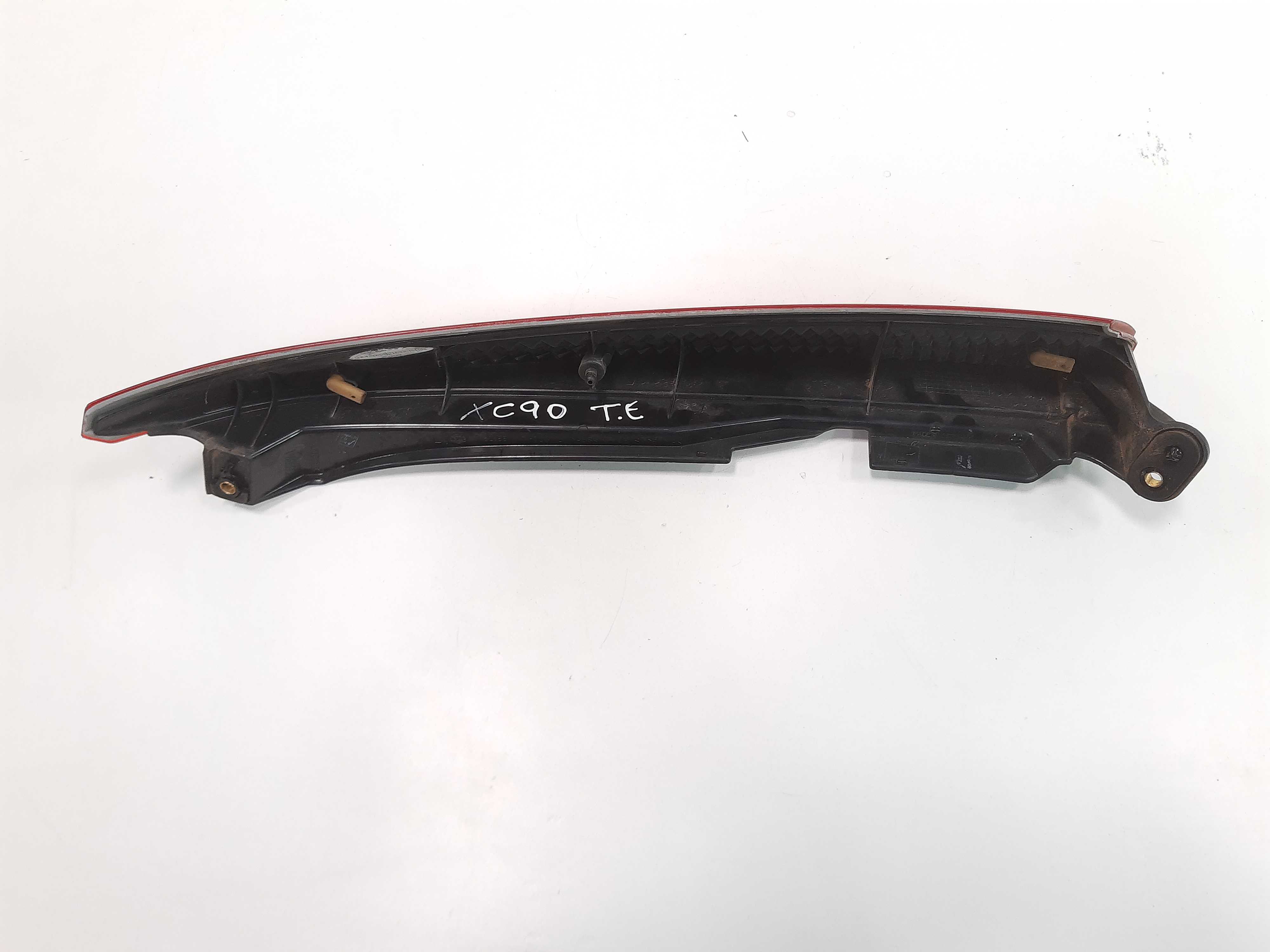 Lanterna Tampa Esquerda Volvo Xc90 2005 A 2011 Xx