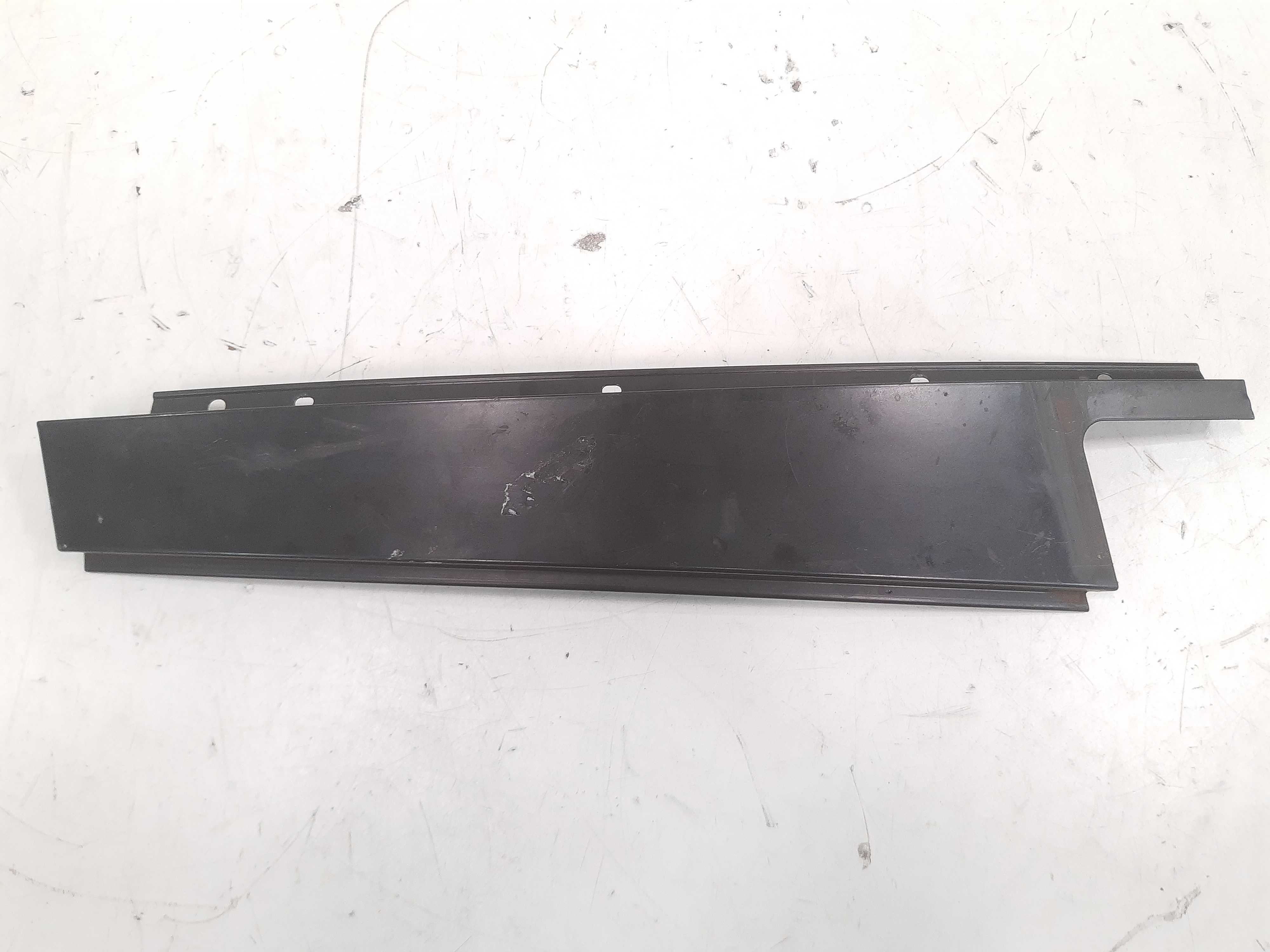 Coluna Porta Traseira Esquerda Bmw 320i E90 2006 2007 Á 2012