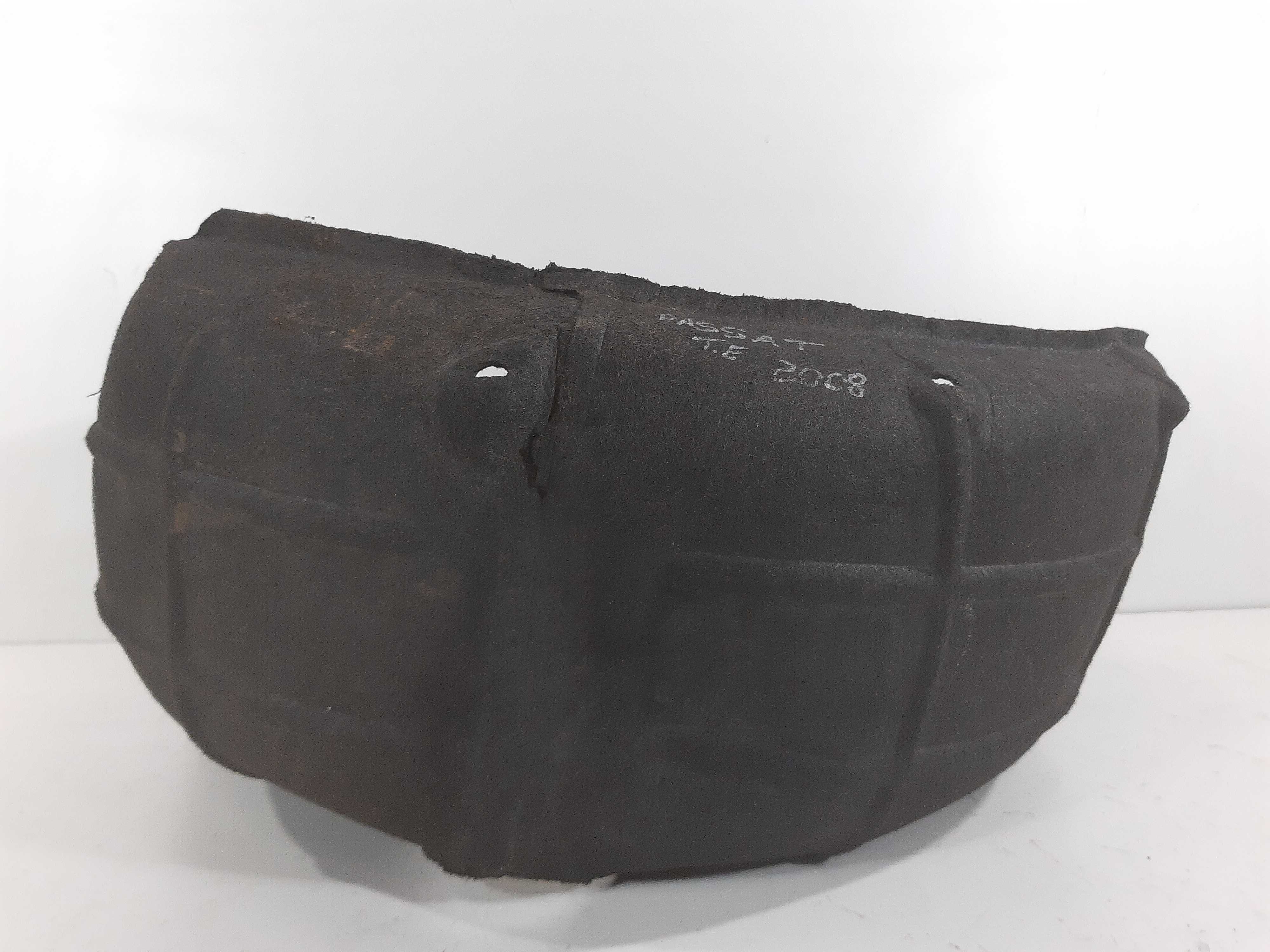 Para-barro Traseiro Esquerdo Volkswagen Passat 2006 Á 2010