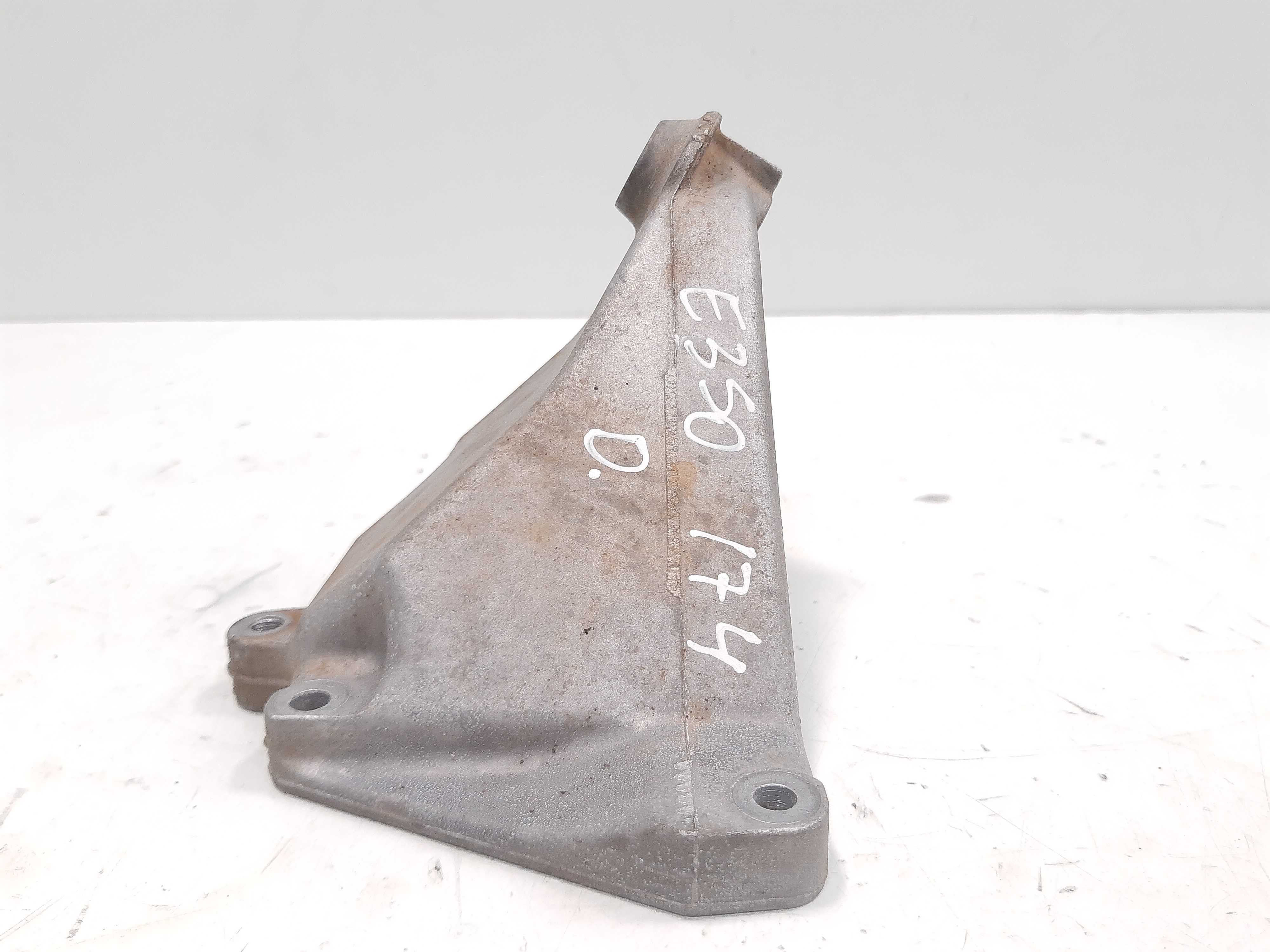 Suporte Coxim Motor Dir Mercedes E350 2009 2010 2011 Á 2013