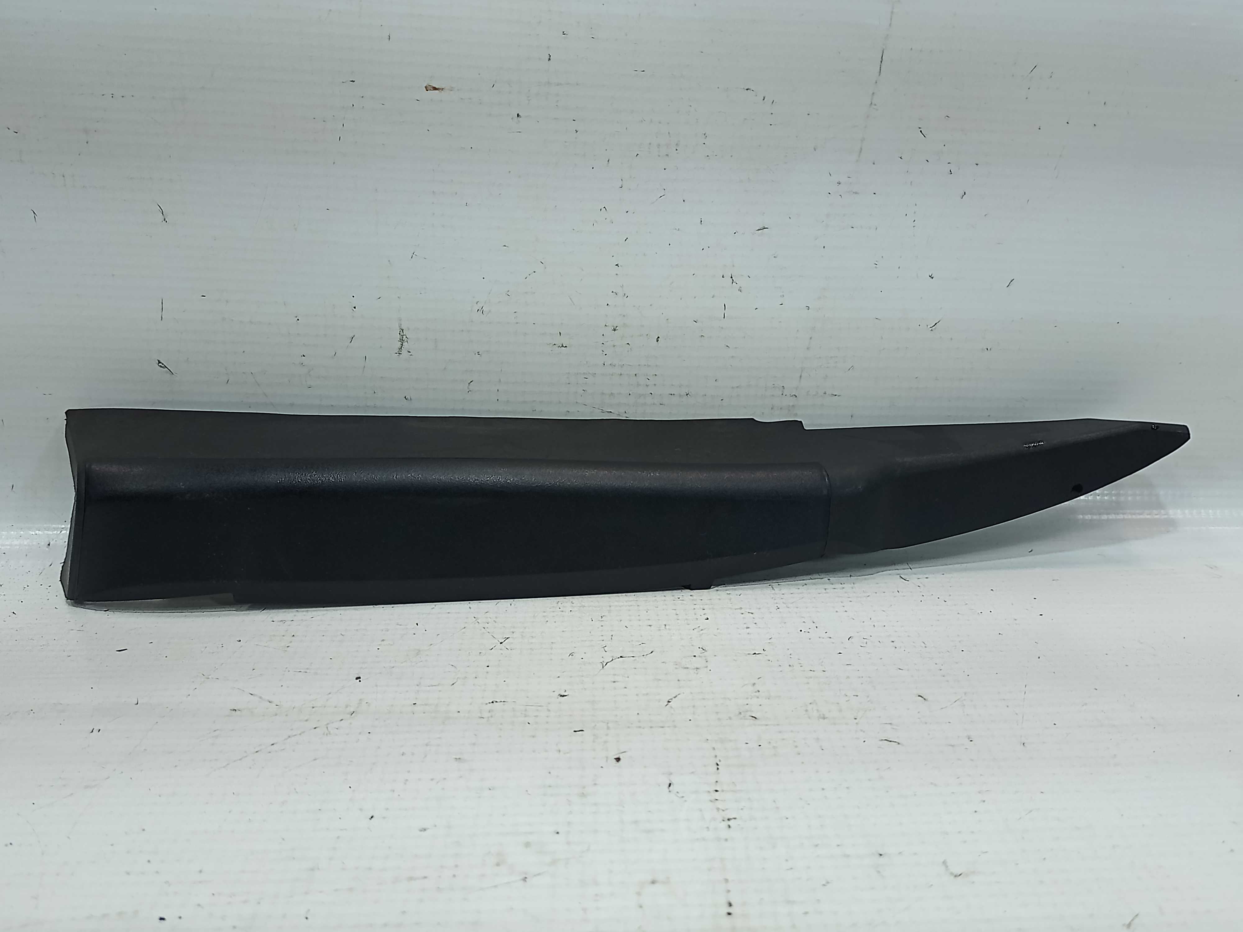 Acabamento Interno Traseira Esquerda Bmw 750i 2011 Á 2015