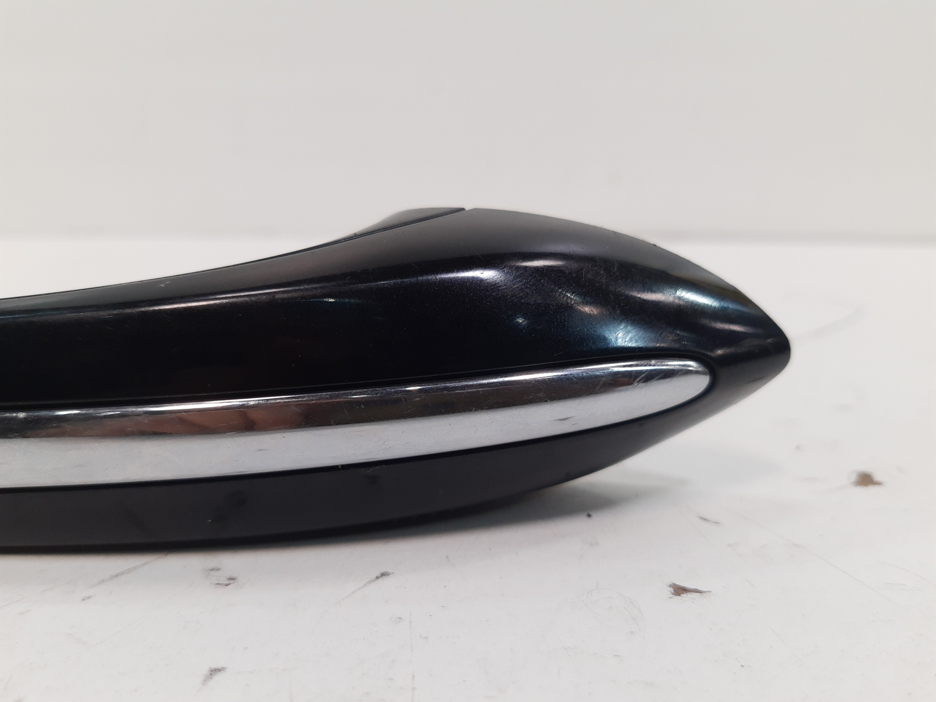 Maçaneta Ext Porta Traseira Direita Bmw 750i 2011 Á 2015