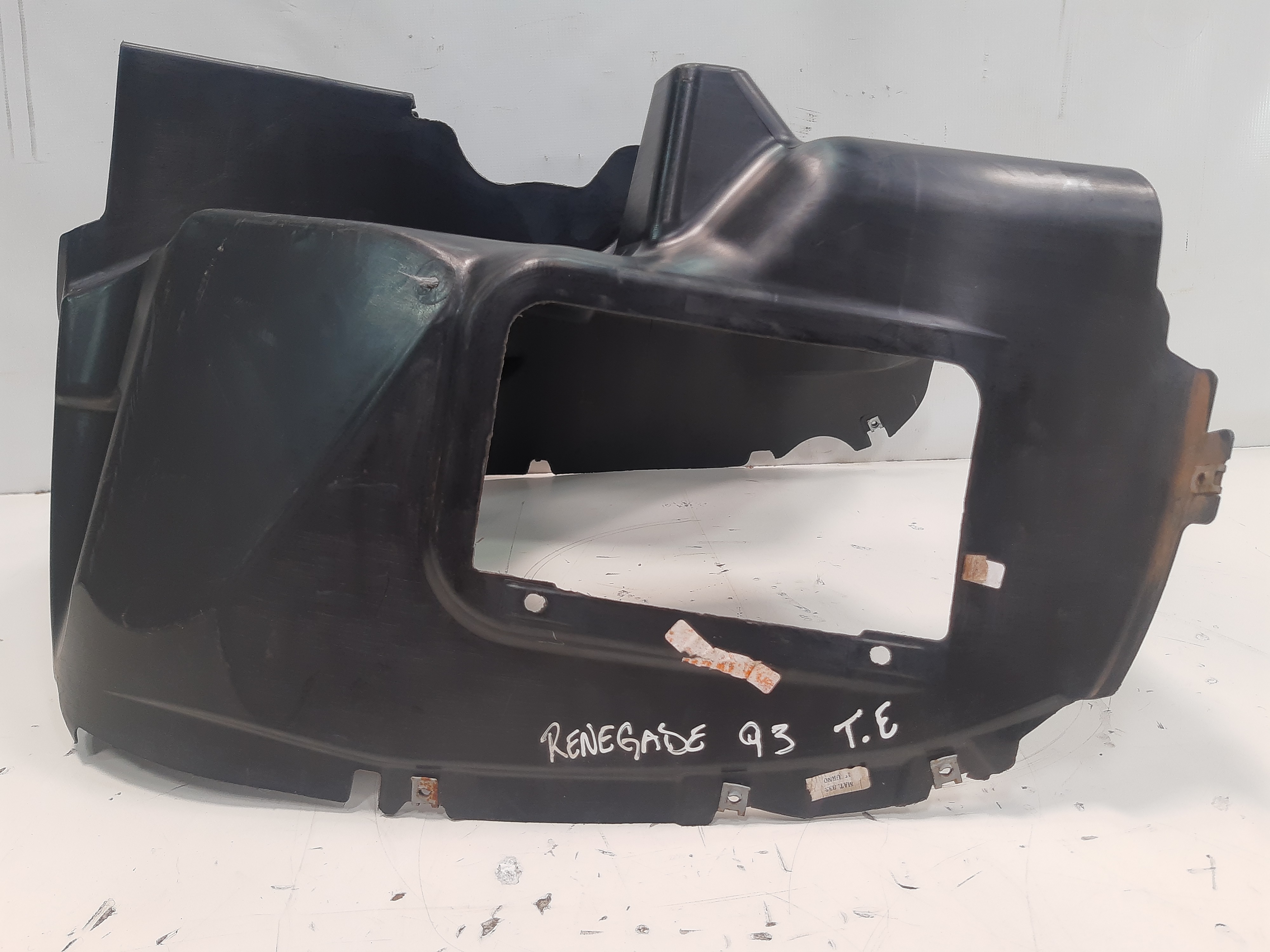 Para-barro traseiro esquerdo Jeep Renegade