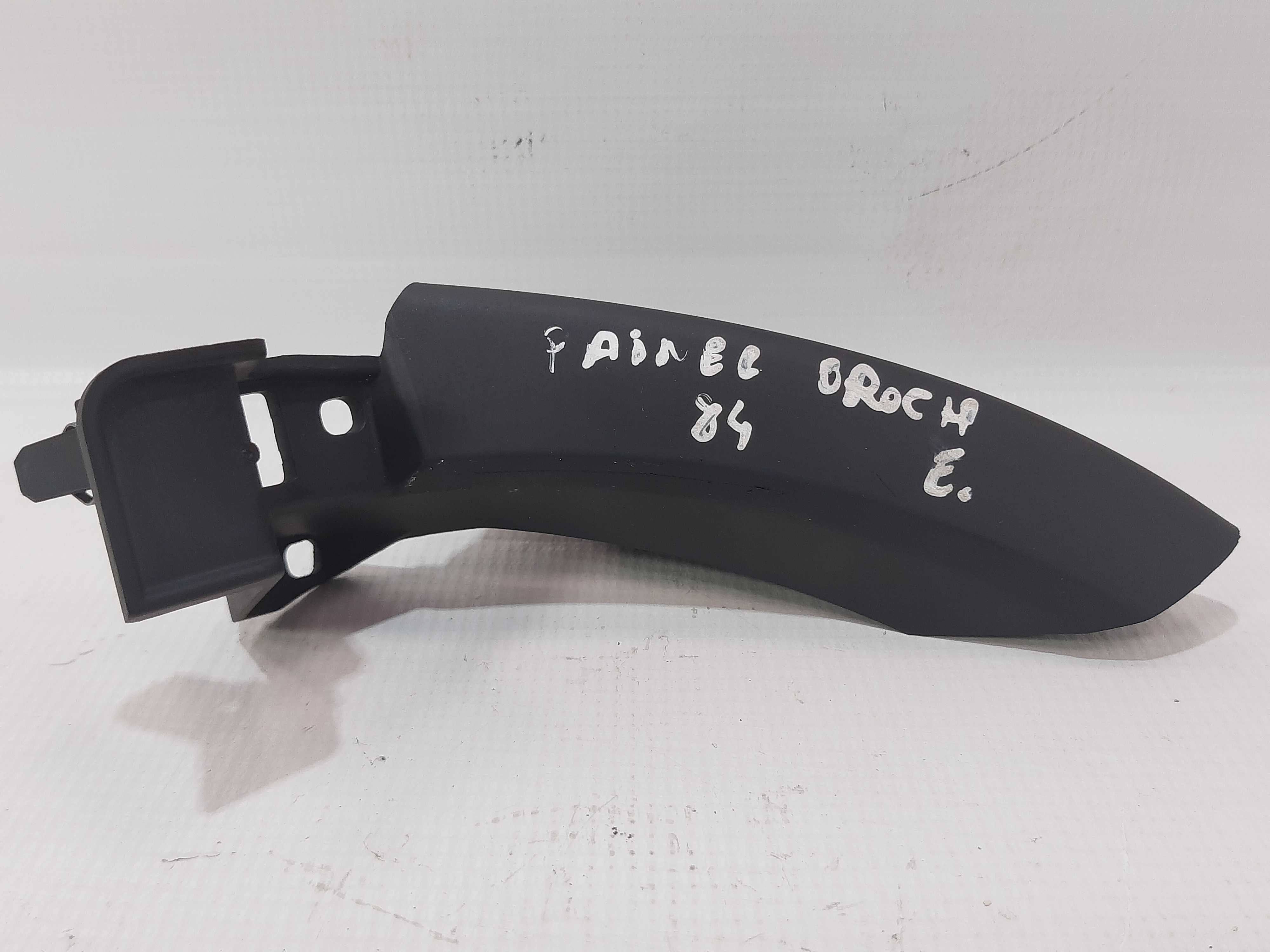 Moldura Acabamento Esquerdo Painel Renault Oroch 2016 A 2019