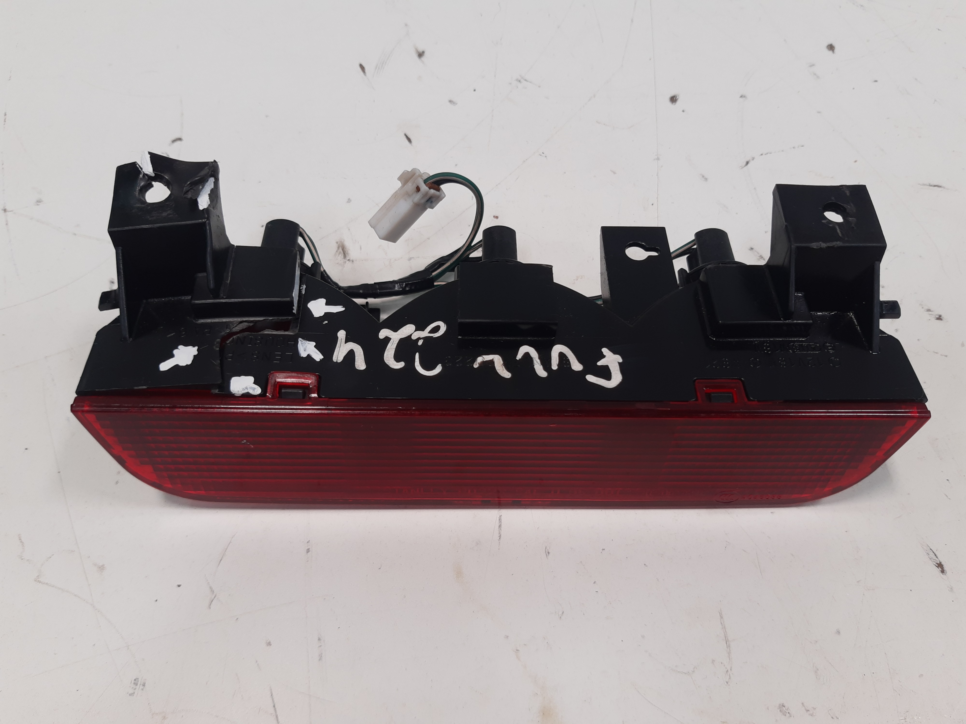 Break Light Mitsubishi Pajero Full 2008 Á 2018 C/ Avaria
